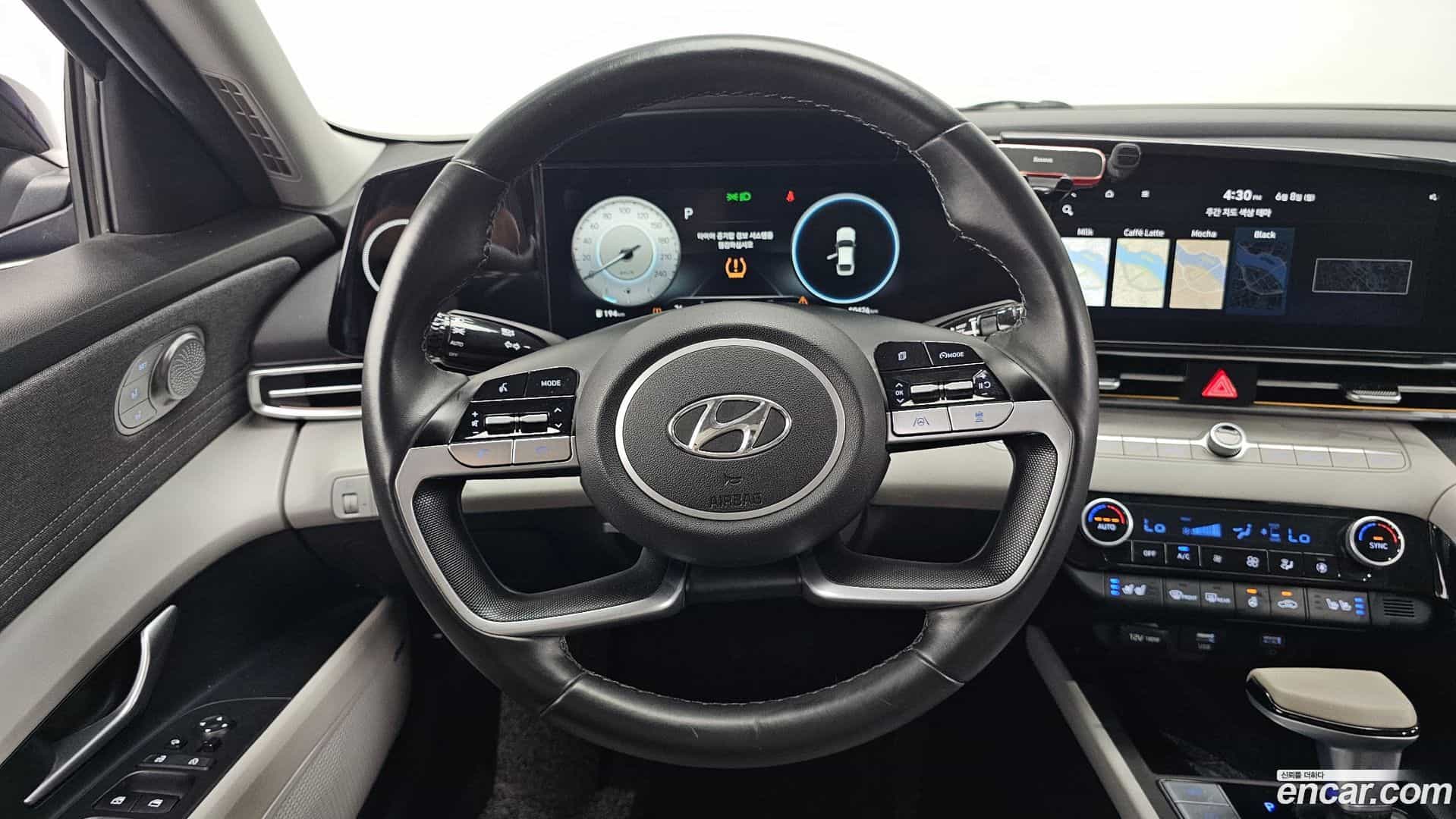 AVANTE Hyundai 2020.11-OPTION-017