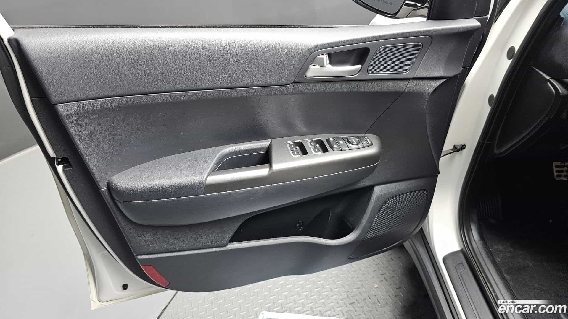 Sportage Kia 2021.5-INNER-034