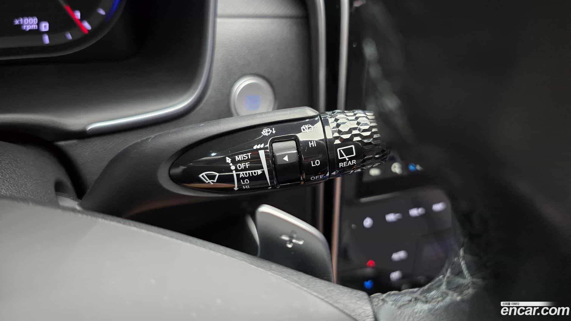 Tucson Hyundai 2023.4-OPTION-024