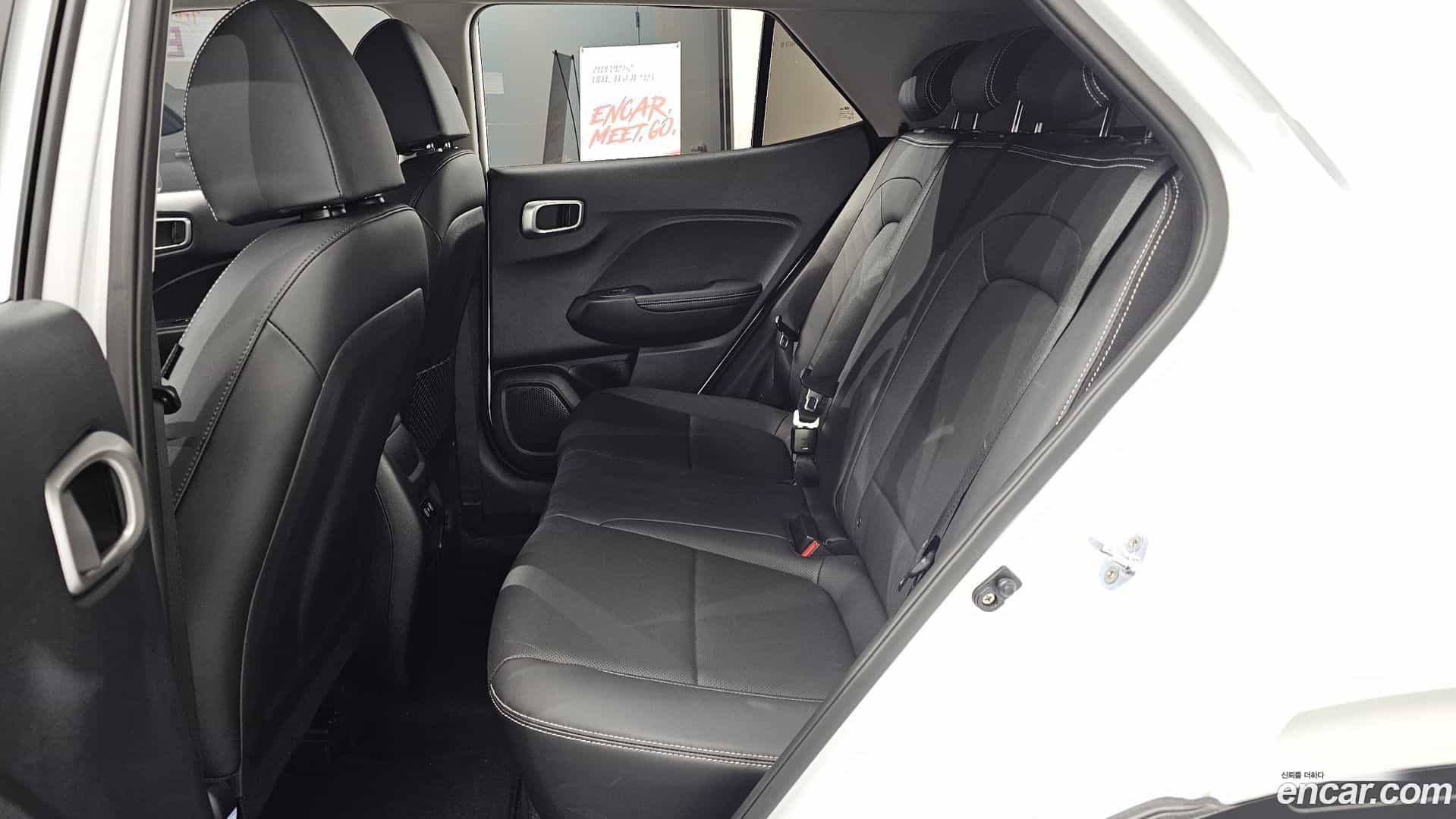 Venue Hyundai 2025.6-OPTION-016