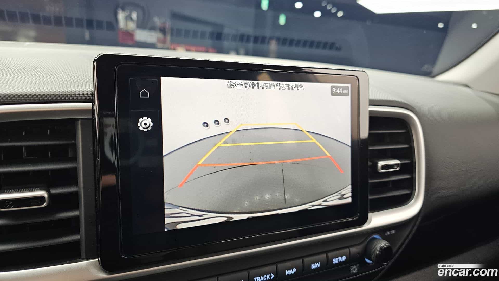 Venue Hyundai 2025.6-OPTION-019
