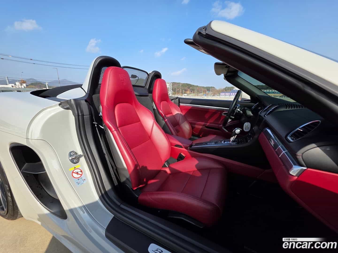 718 Porsche 2022.9-OPTION-016