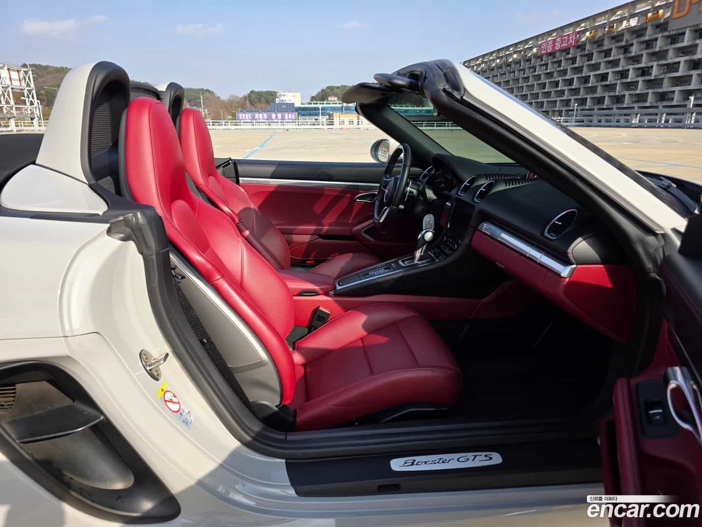 718 Porsche 2022.9-OPTION-022