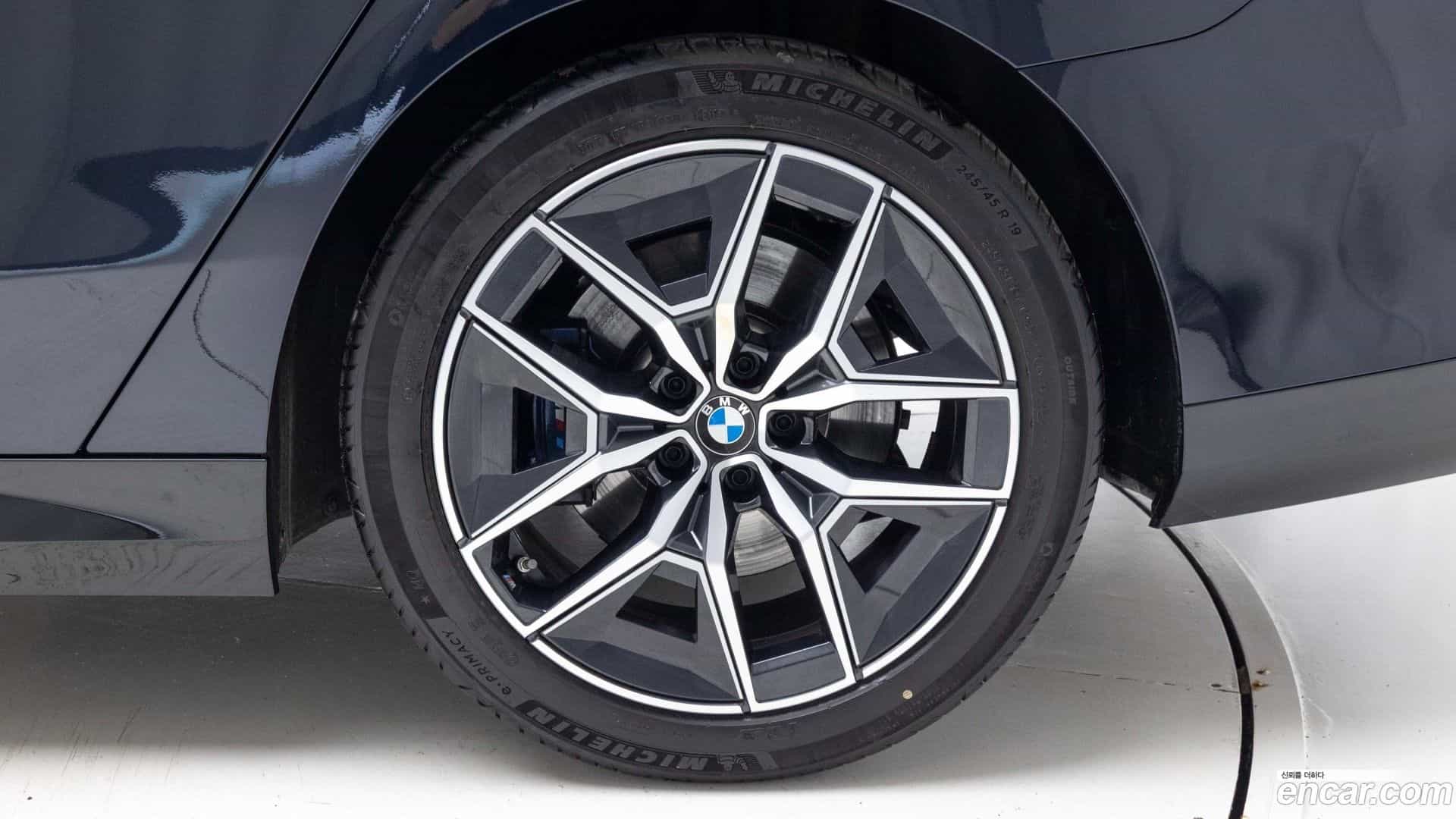 5-Series BMW 2023.11-OUTER-005