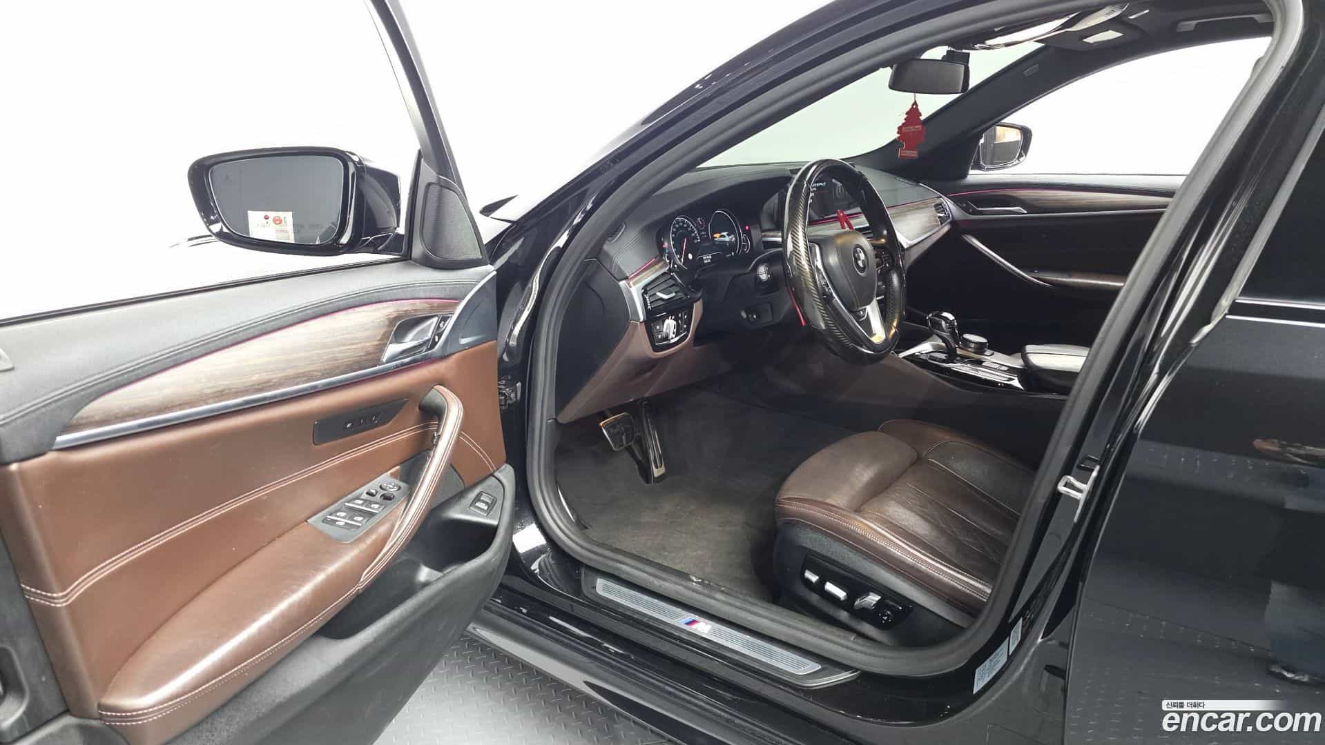 5-Series BMW 2017.6-INNER-010