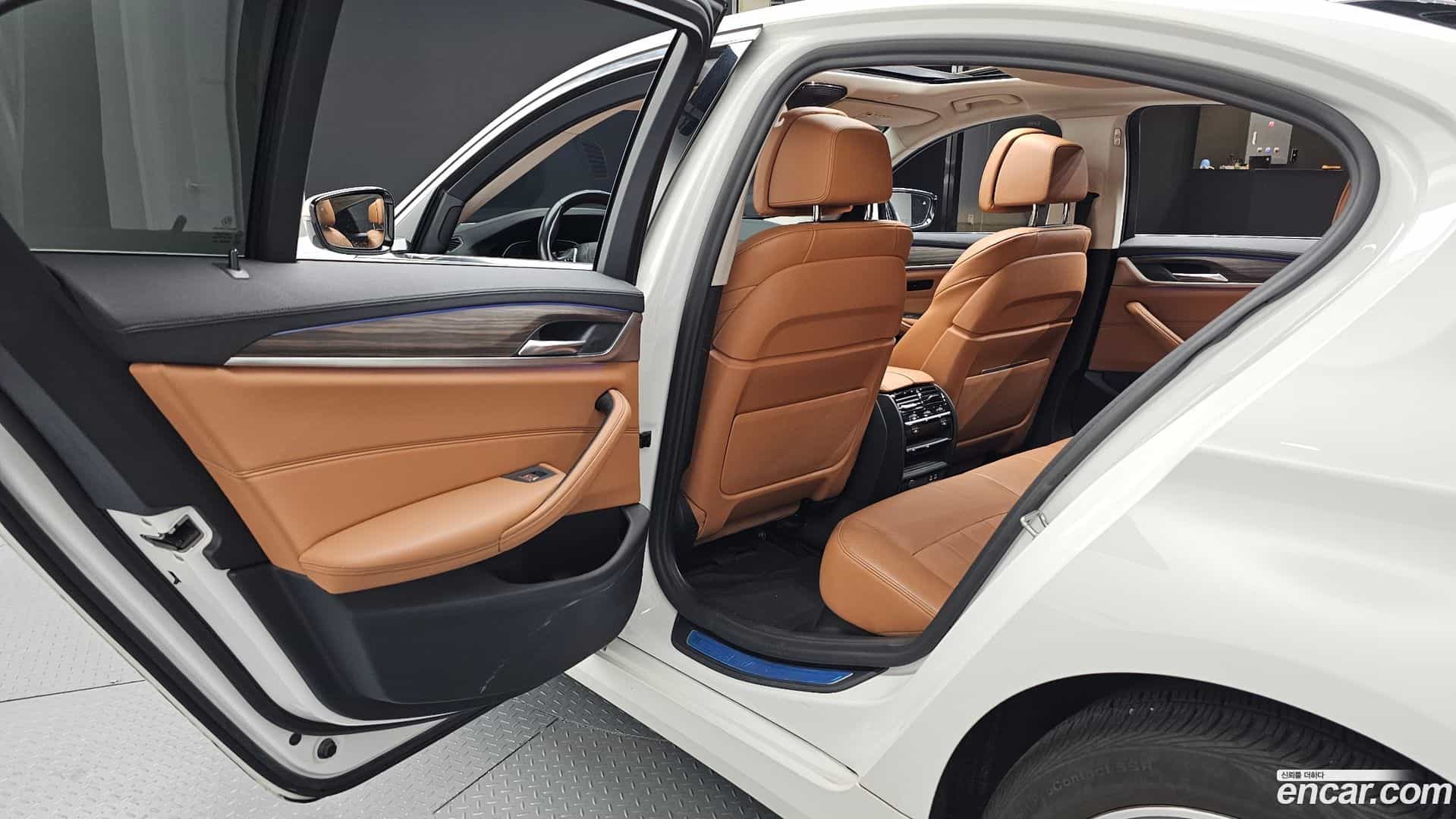 5-Series BMW 2019.11-OPTION-016