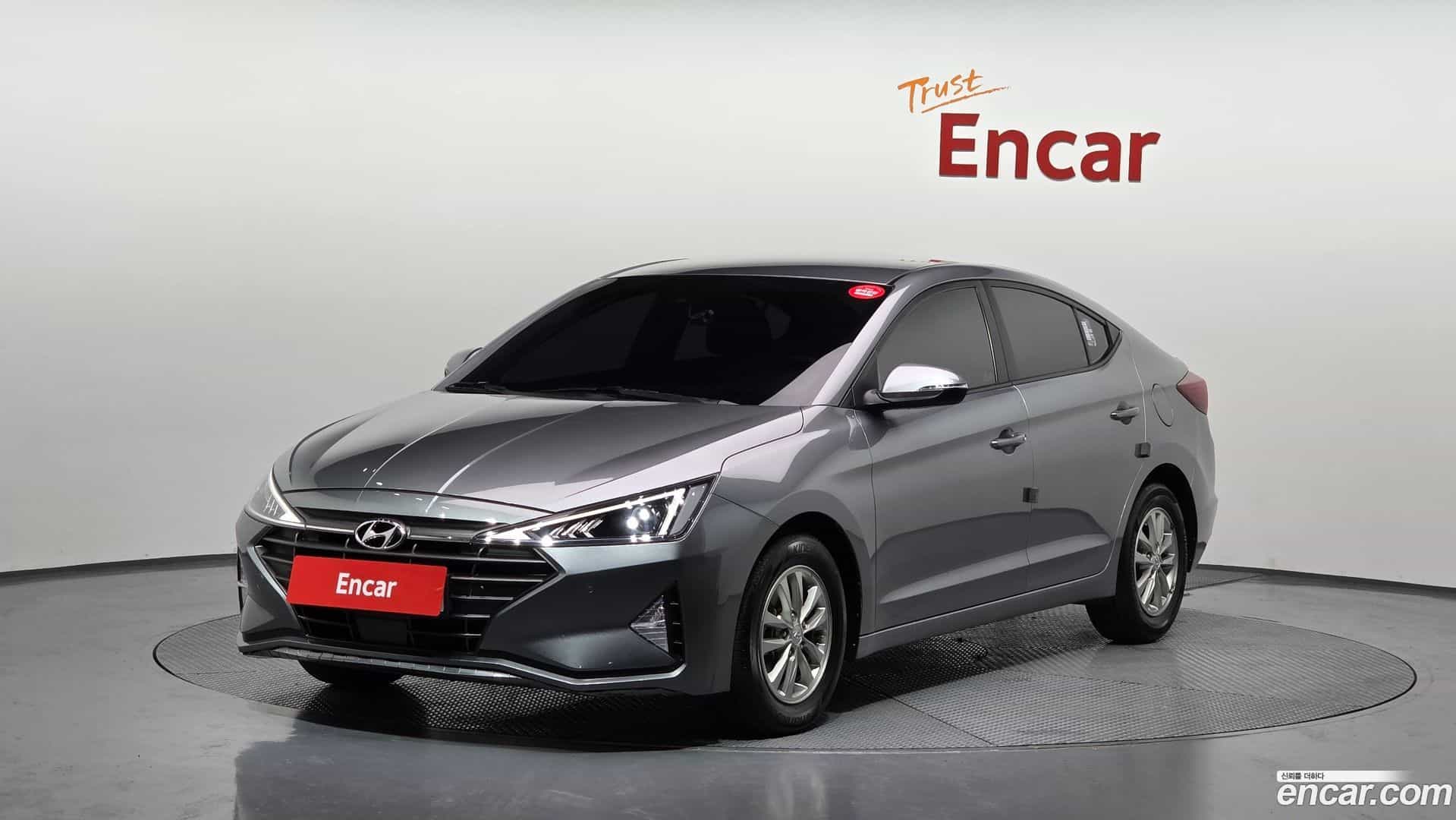 AVANTE Hyundai 2019.0-OUTER-001