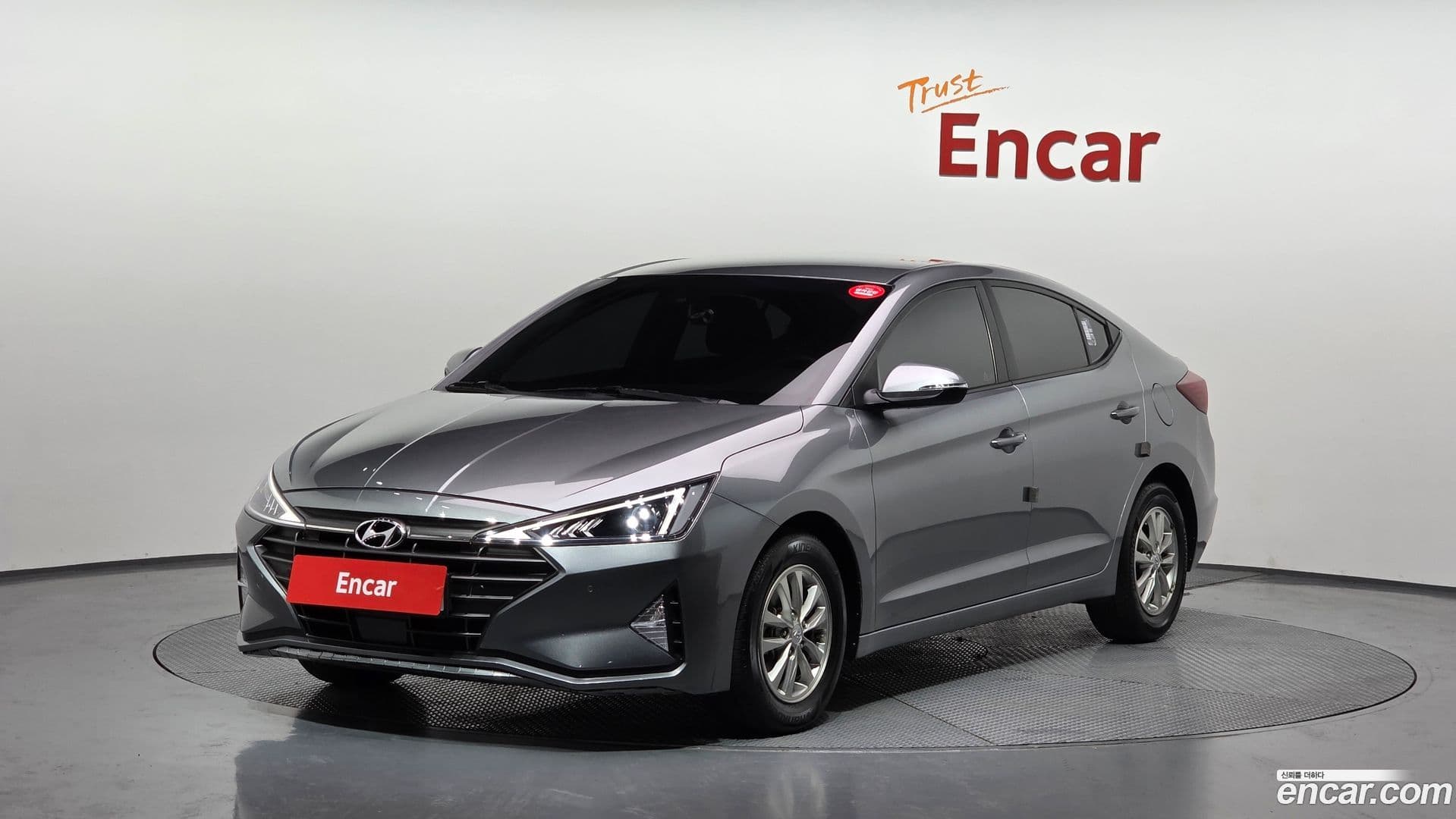 Main__Slider__Photo:AVANTE Hyundai 2019.0-0
