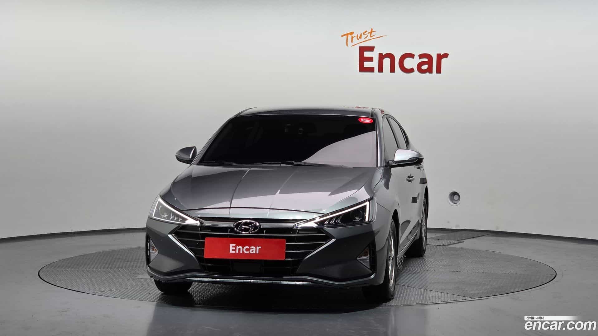 AVANTE Hyundai 2019.0-OUTER-003