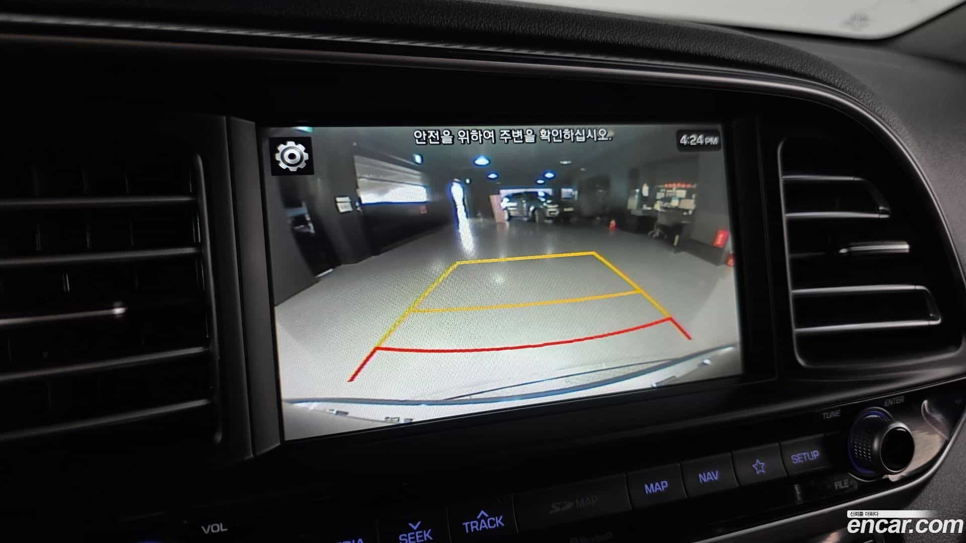AVANTE Hyundai 2019.0-OPTION-019