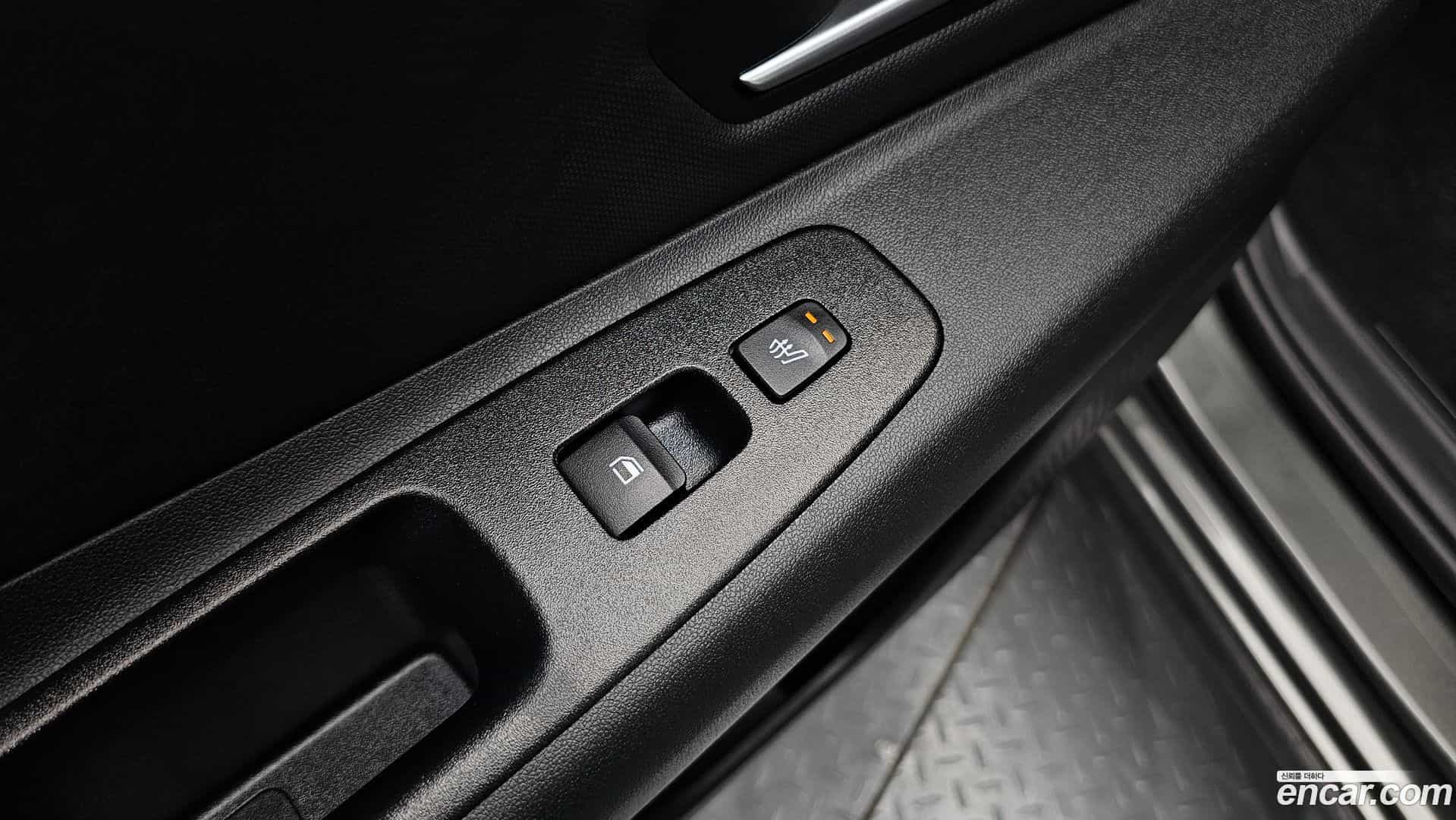 AVANTE Hyundai 2023.2-OPTION-022