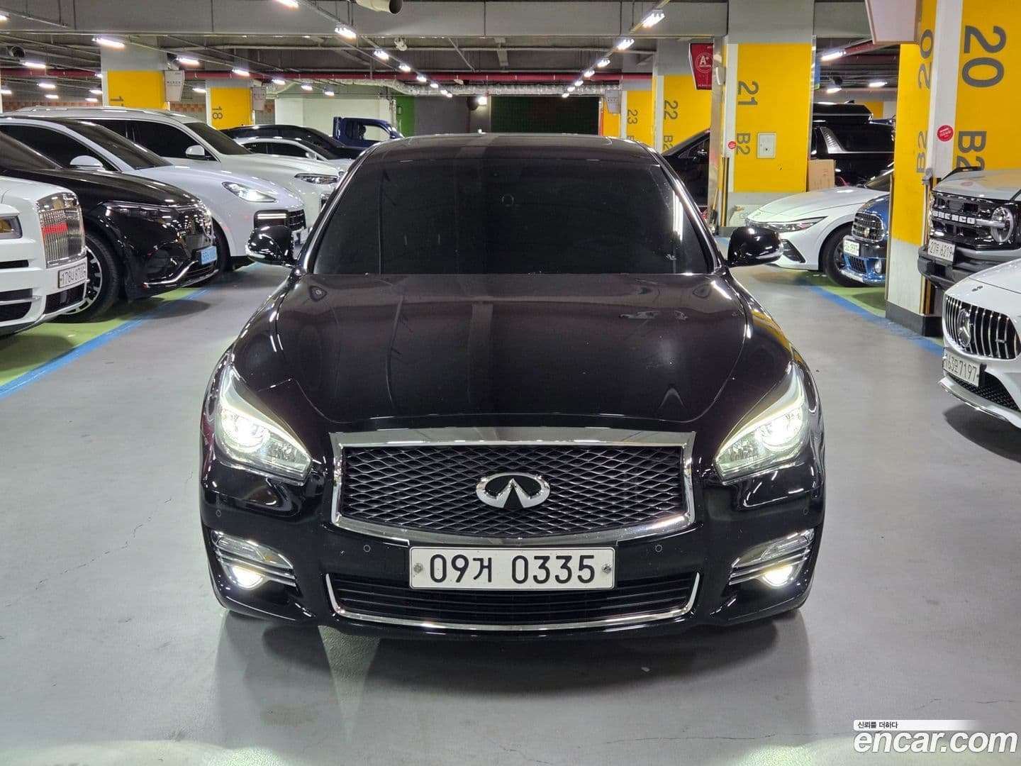 Main__Slider__Photo:Q70 Infiniti 2016.7-0