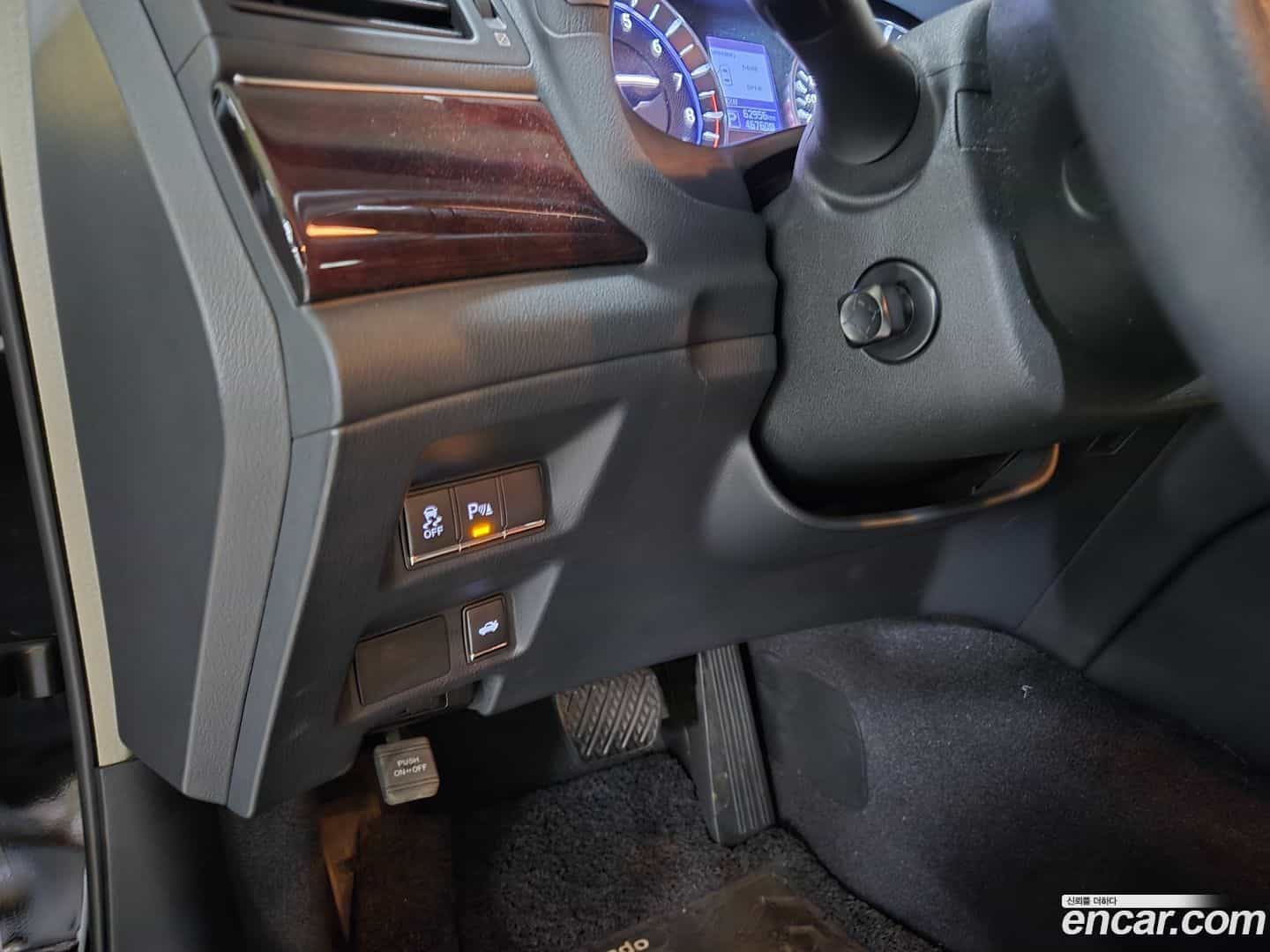 Q70 Infiniti 2016.7-OPTION-015
