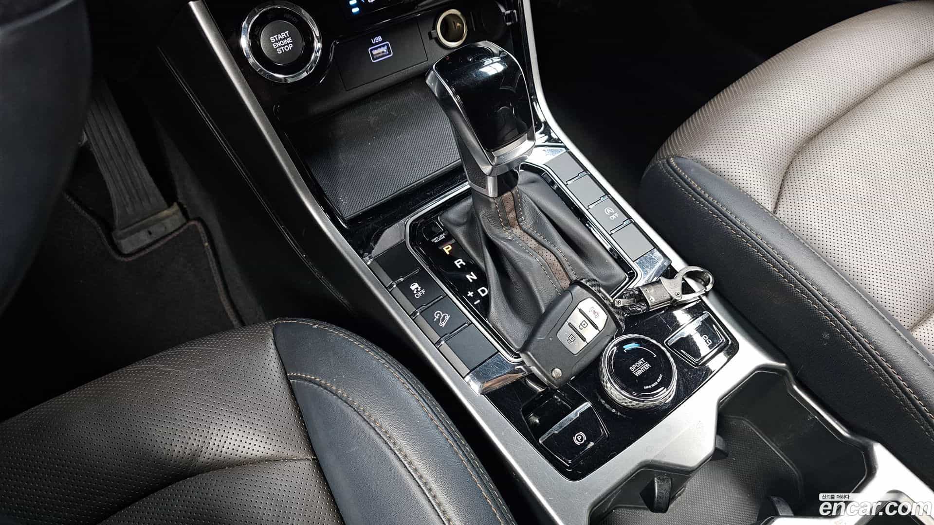 KORANDO KG Mobility 2020.2-INNER-009