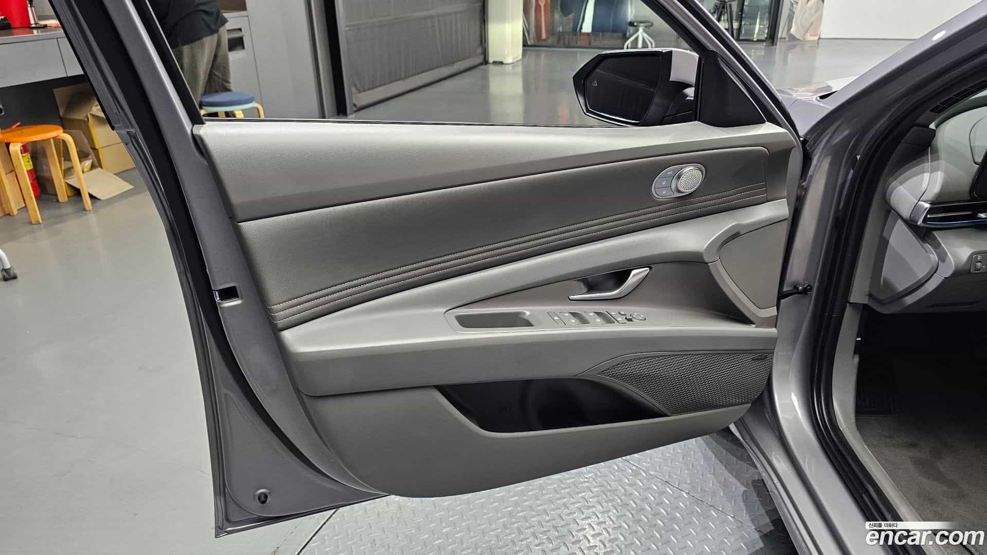 AVANTE Hyundai 2025.3-INNER-034