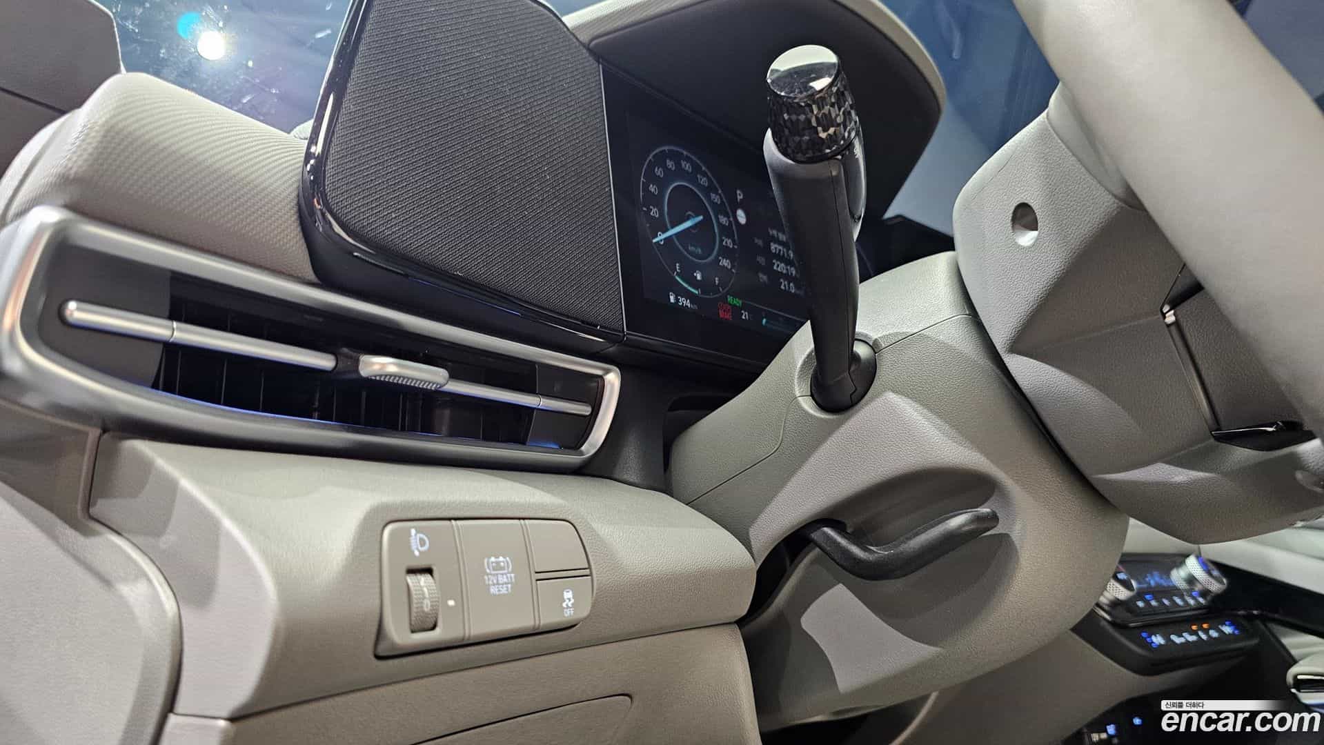 AVANTE Hyundai 2025.3-OPTION-041