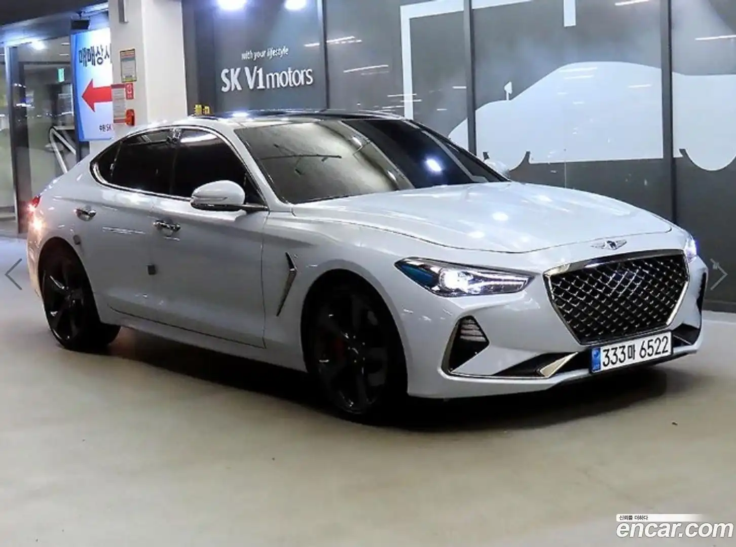G70 Genesis 2020.0-OUTER-001