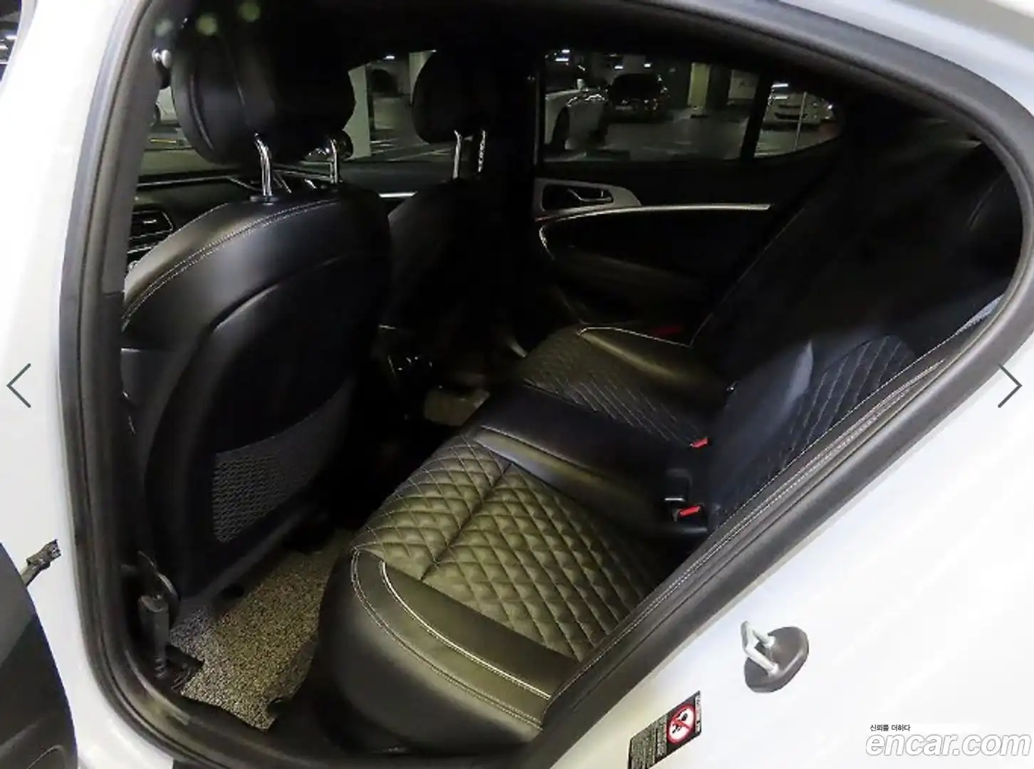 G70 Genesis 2020.0-INNER-007