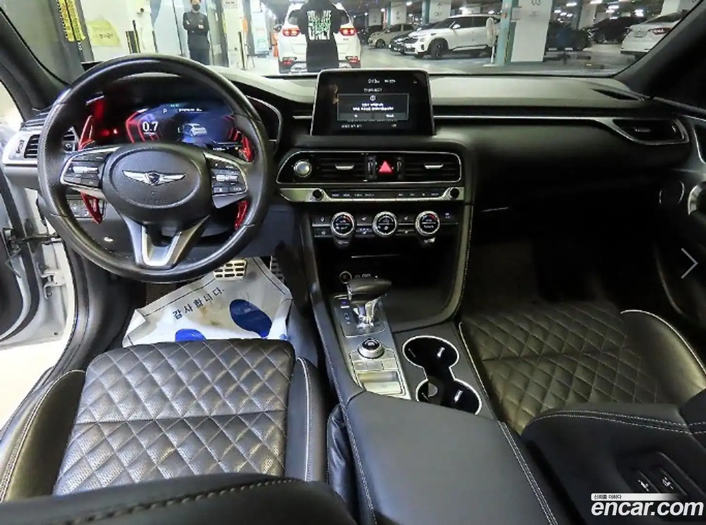 G70 Genesis 2020.0-INNER-010