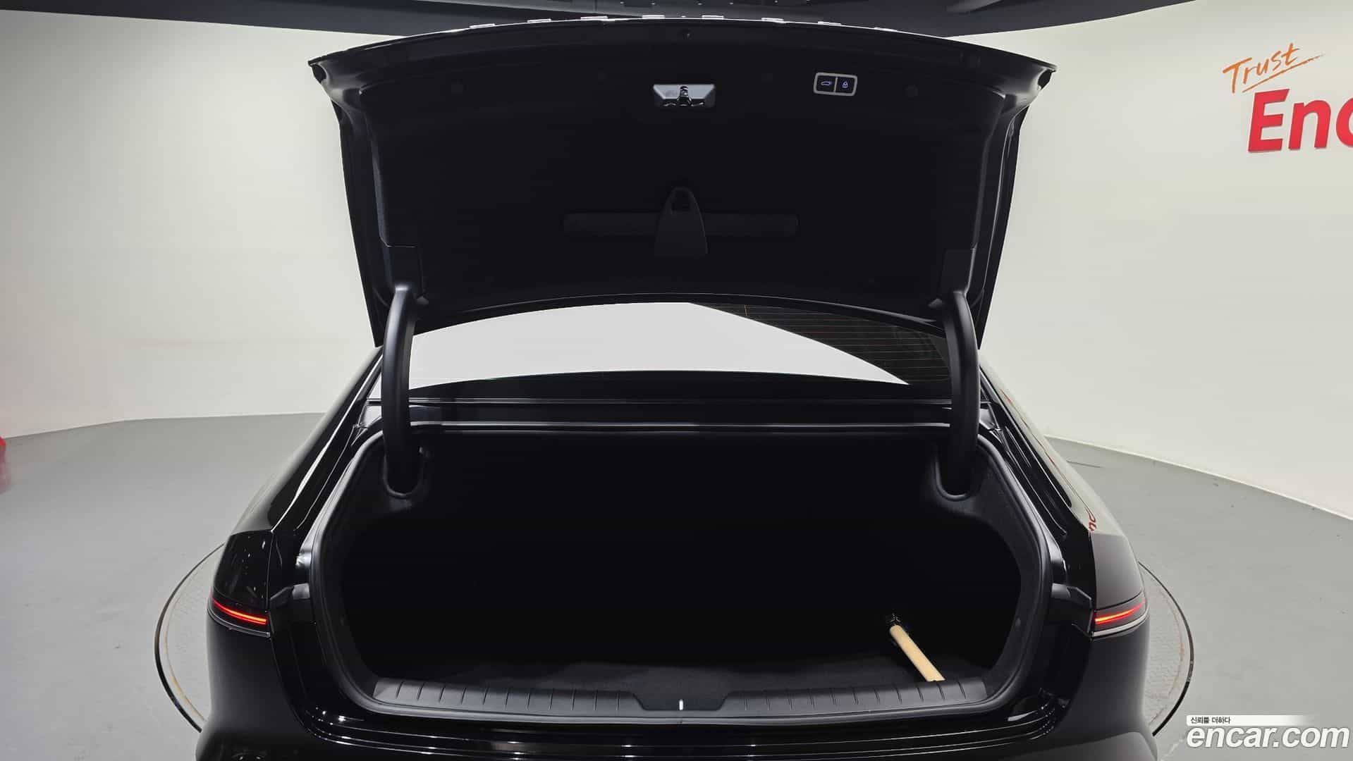 Grandeur Hyundai 2023.5-OPTION-024