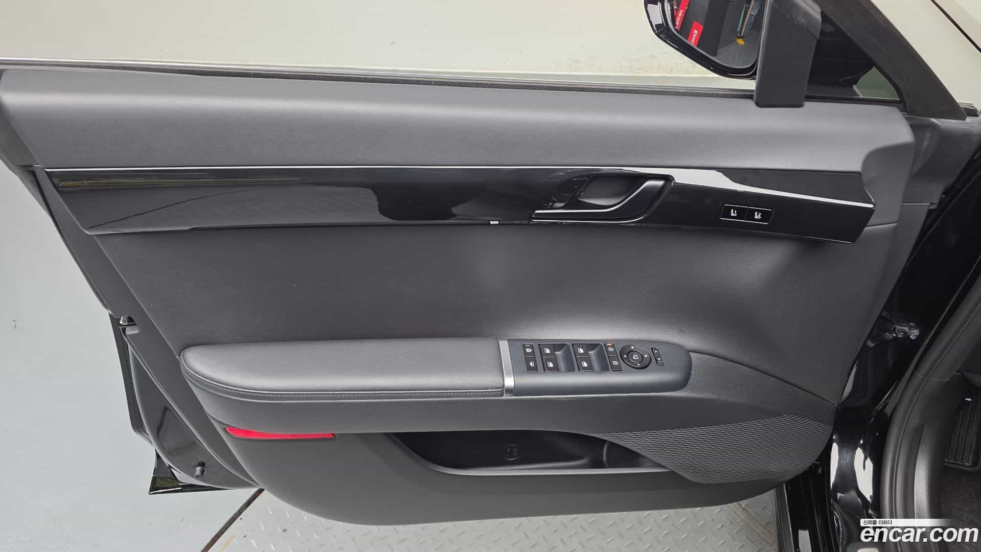 Grandeur Hyundai 2023.5-INNER-034