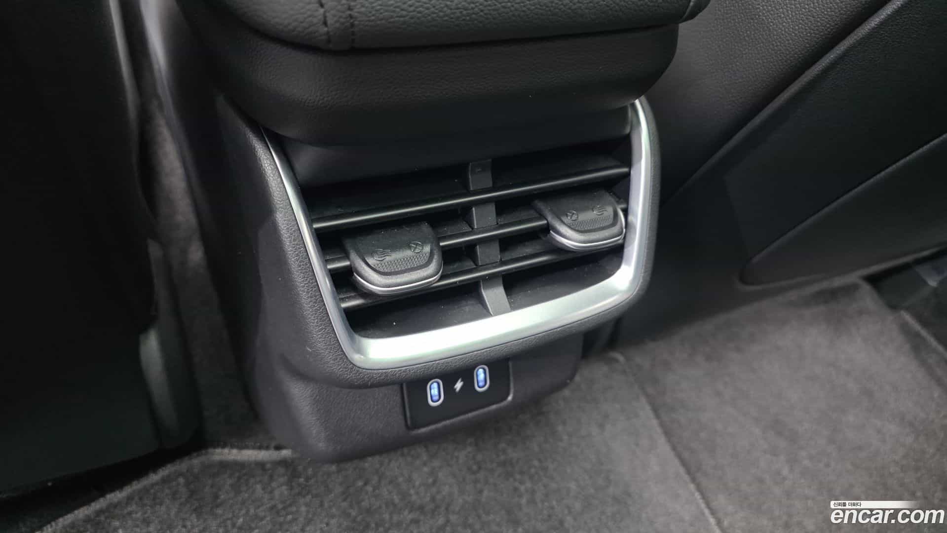 Grandeur Hyundai 2023.5-OPTION-045