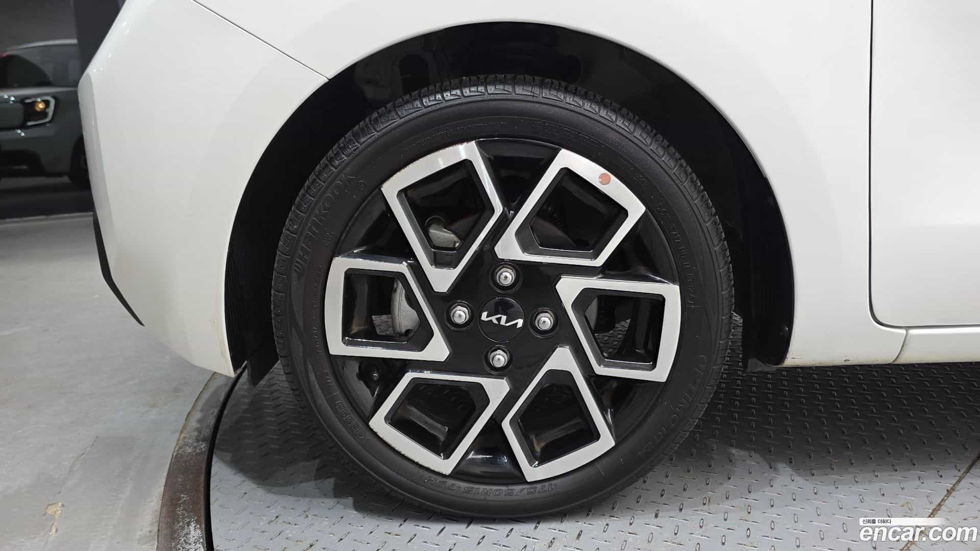 RAY Kia 2024.8-OUTER-005