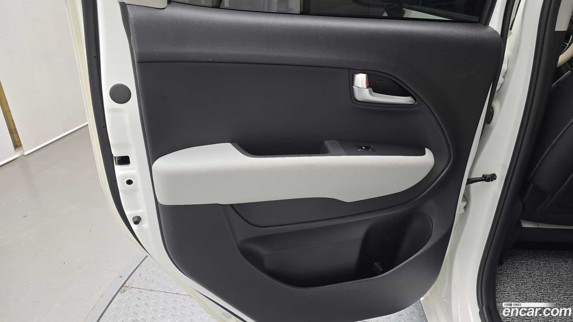 RAY Kia 2024.8-INNER-035