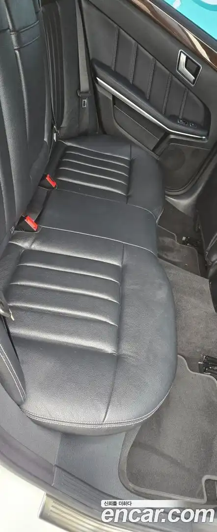 E-Class Mercedes-Benz 2015.6-INNER-010