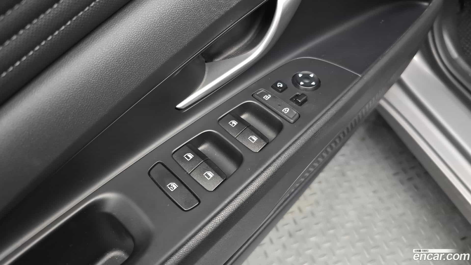 AVANTE Hyundai 2021.9-OPTION-023