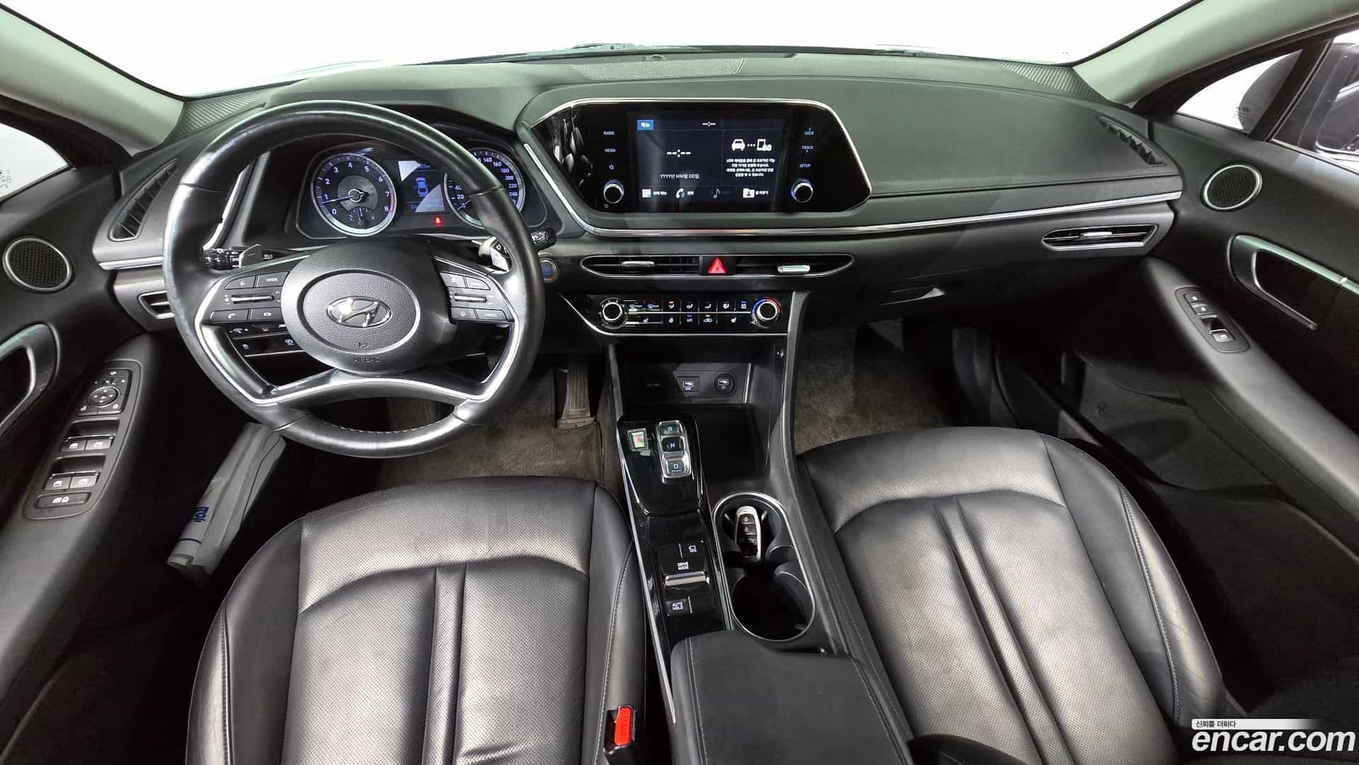 Sonata Hyundai 2019.3-INNER-007