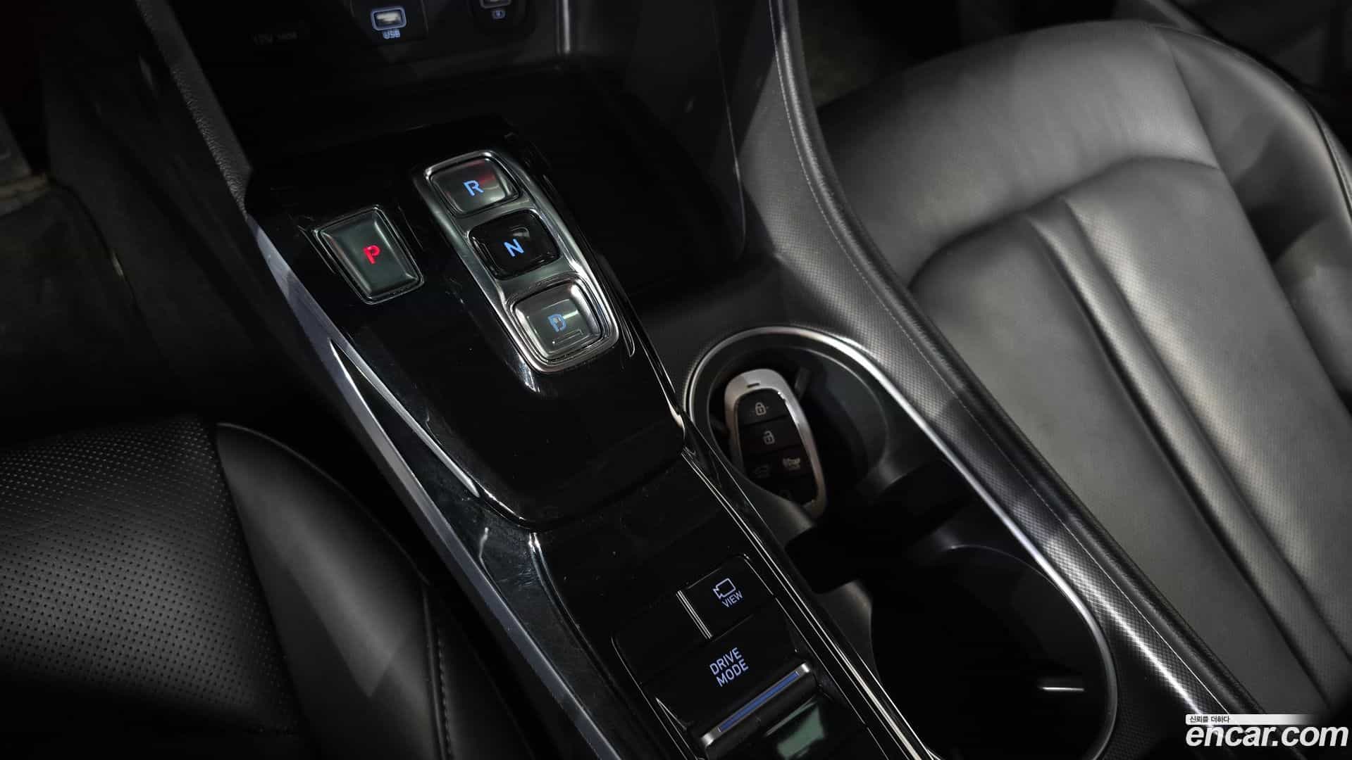 Sonata Hyundai 2019.3-INNER-009