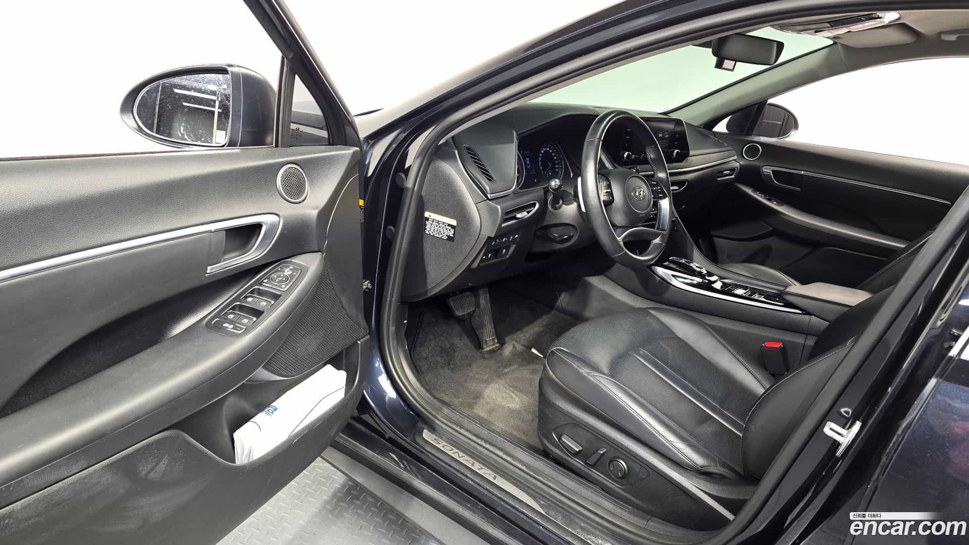 Sonata Hyundai 2019.3-INNER-010