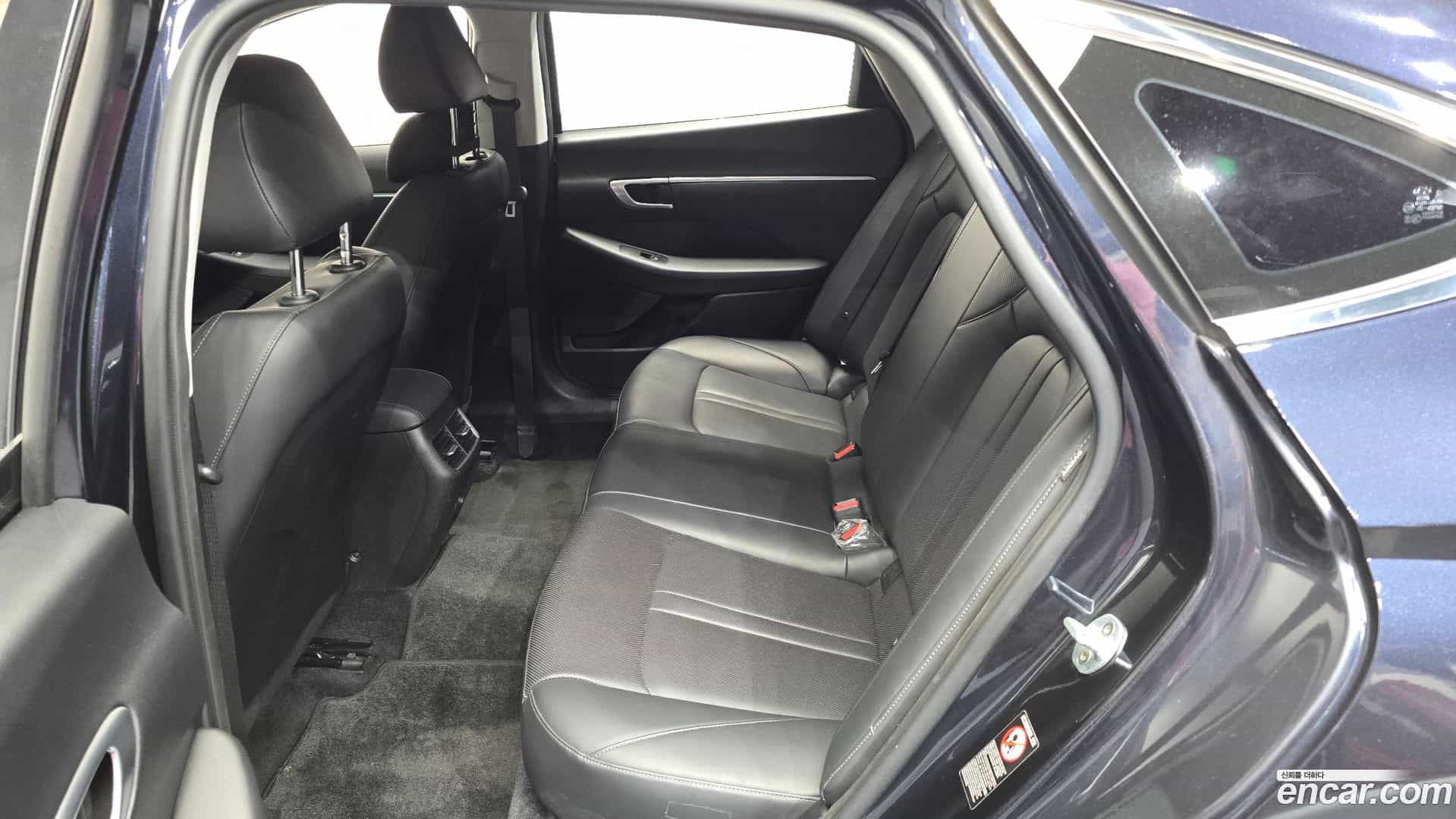 Sonata Hyundai 2019.3-OPTION-015