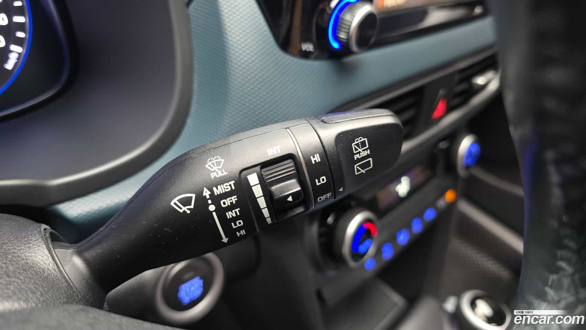 Kona Hyundai 2018.0-OPTION-021