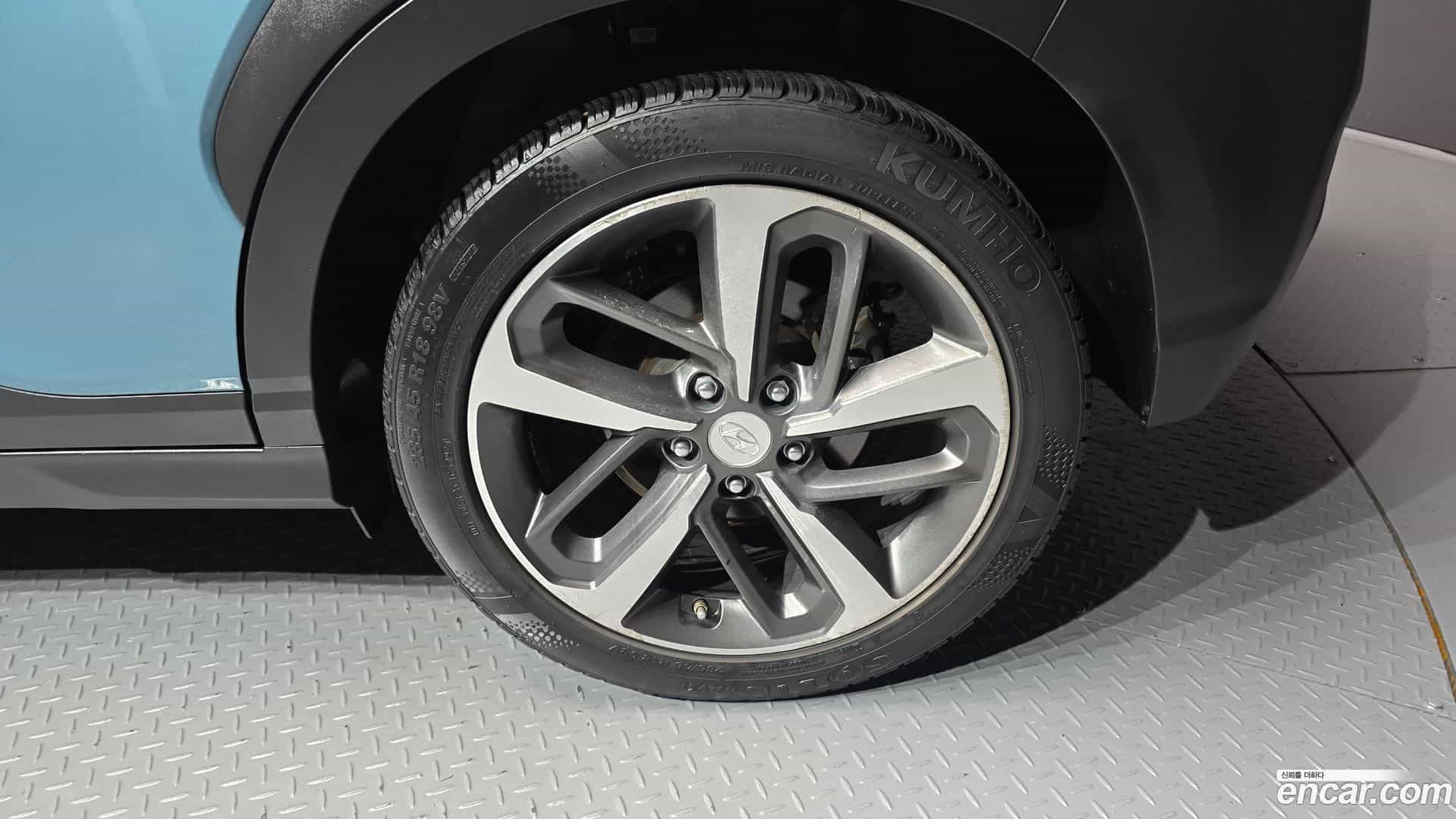 Kona Hyundai 2018.0-OUTER-031