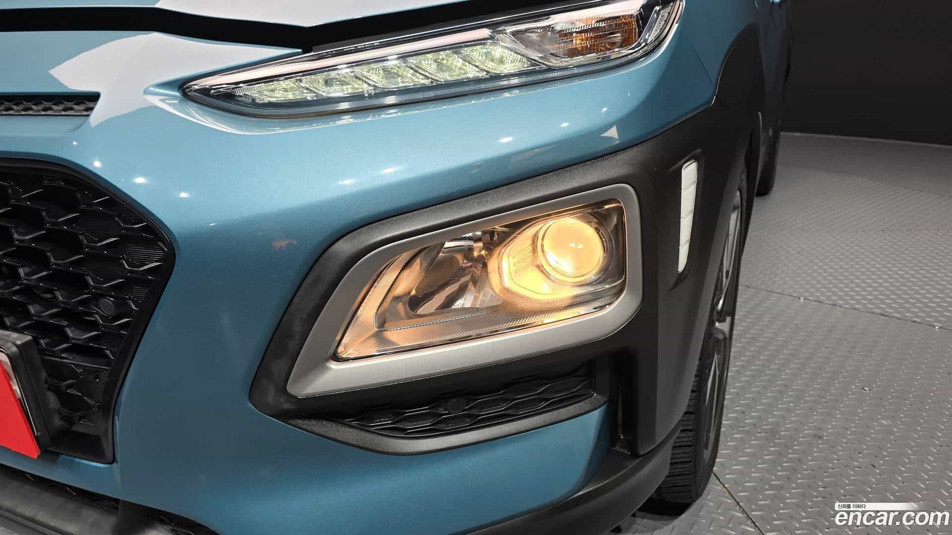 Kona Hyundai 2018.0-OUTER-032