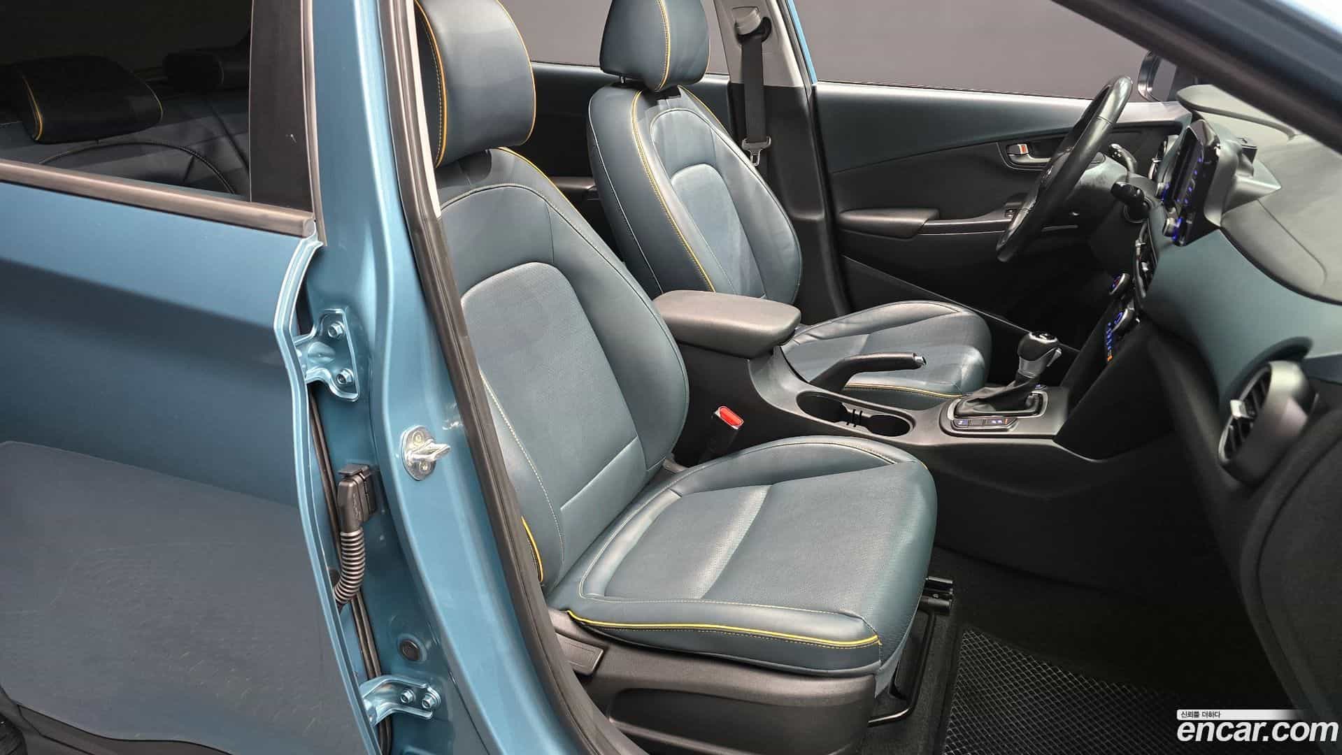 Kona Hyundai 2018.0-INNER-036
