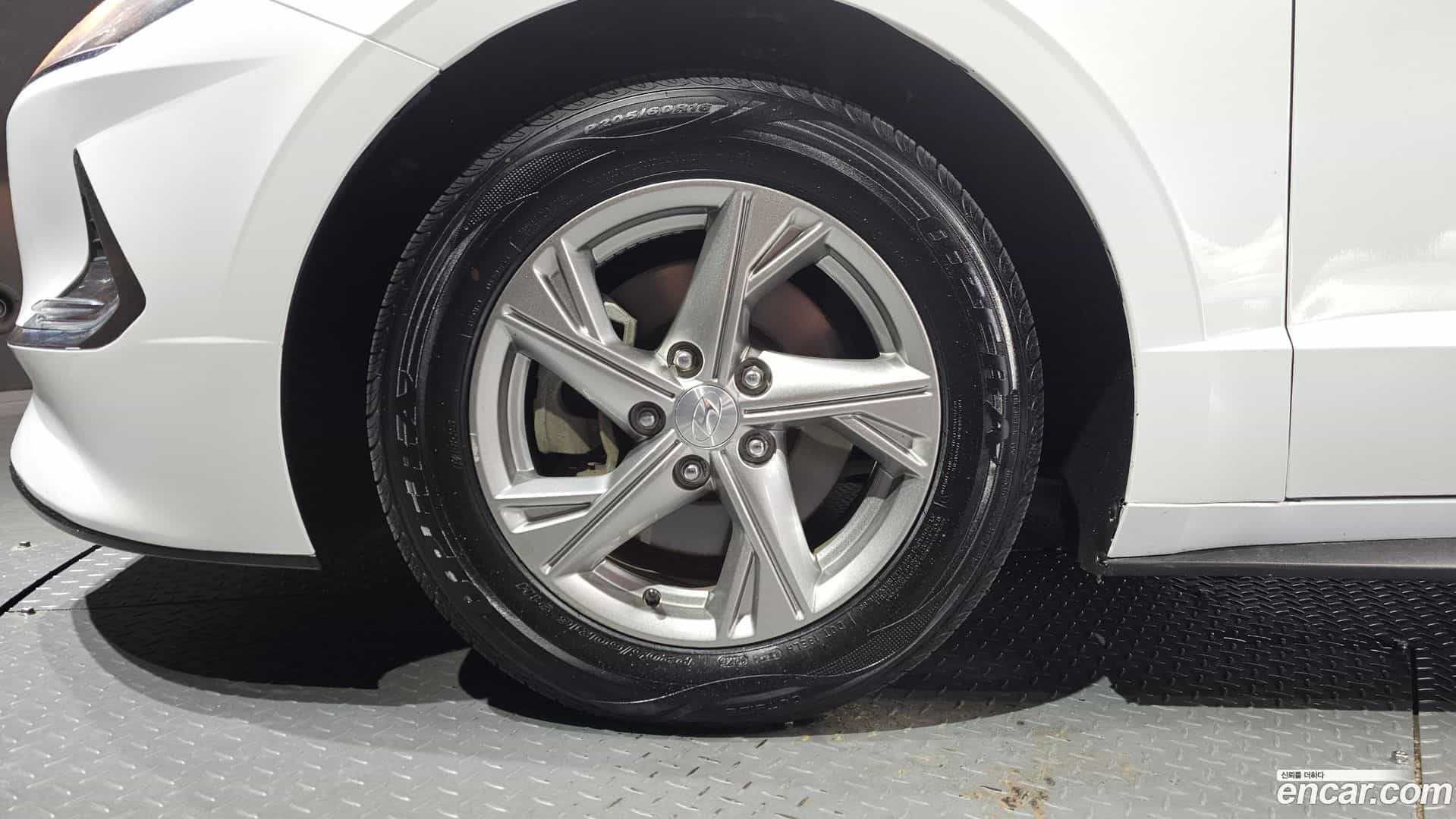 Sonata Hyundai 2022.2-OUTER-005