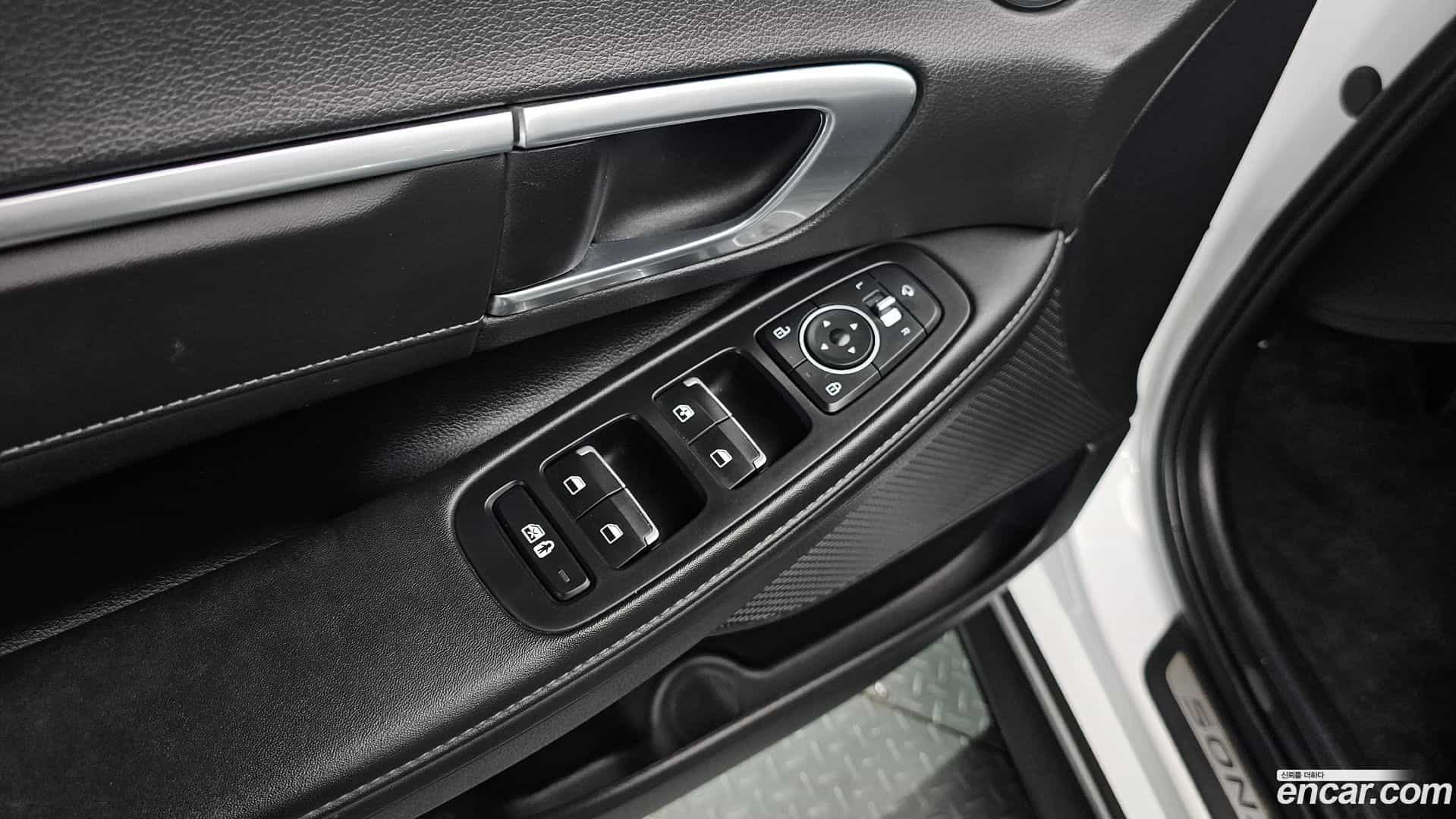 Sonata Hyundai 2022.2-OPTION-023