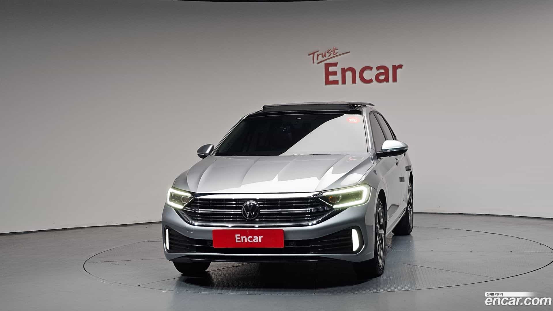 Jetta Volkswagen 2023.11-OUTER-003