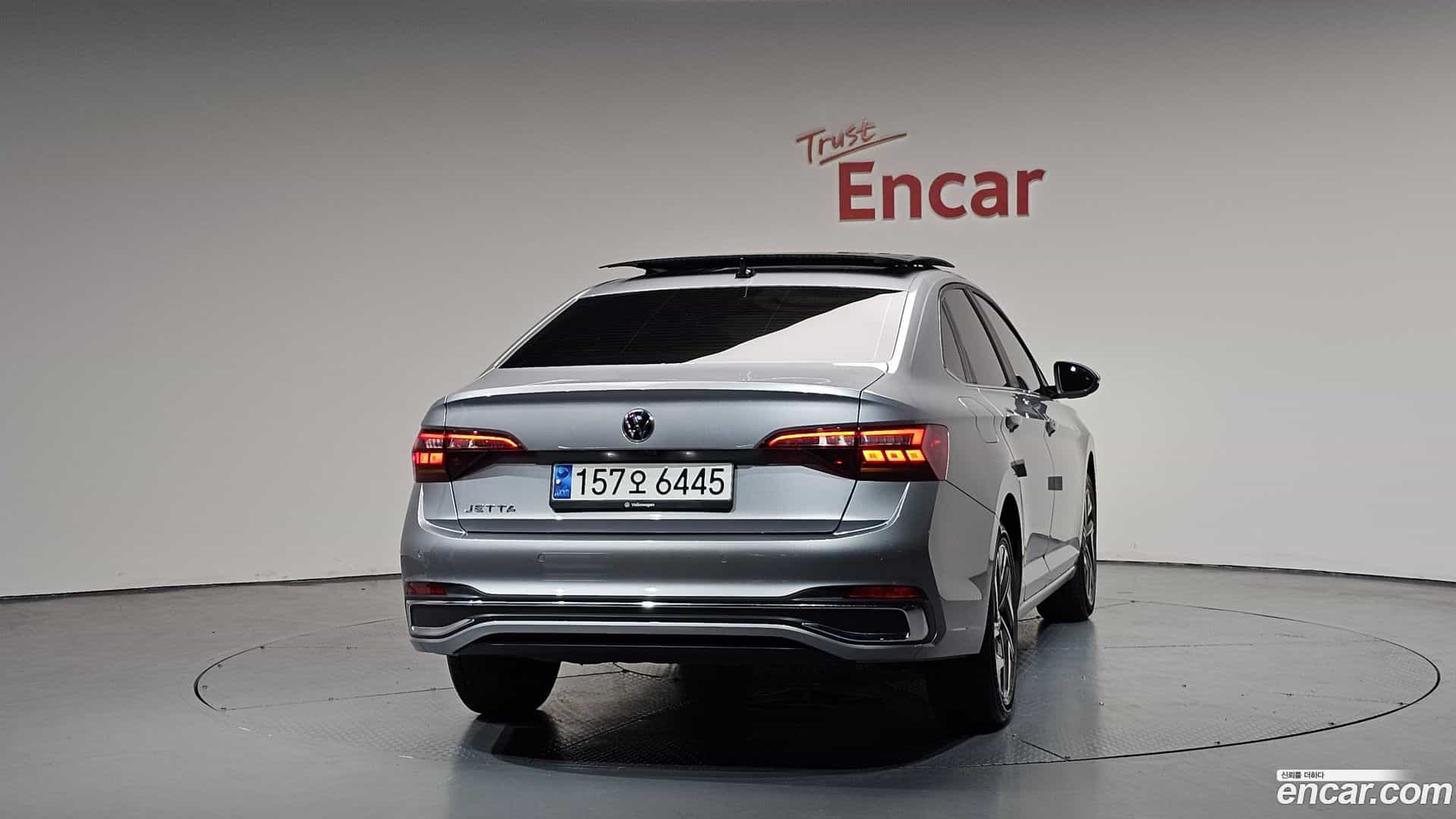 Jetta Volkswagen 2023.11-OUTER-004