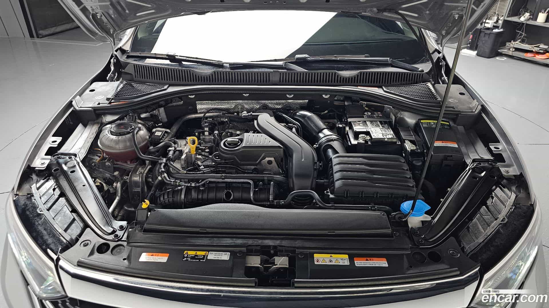 Jetta Volkswagen 2023.11-OUTER-006