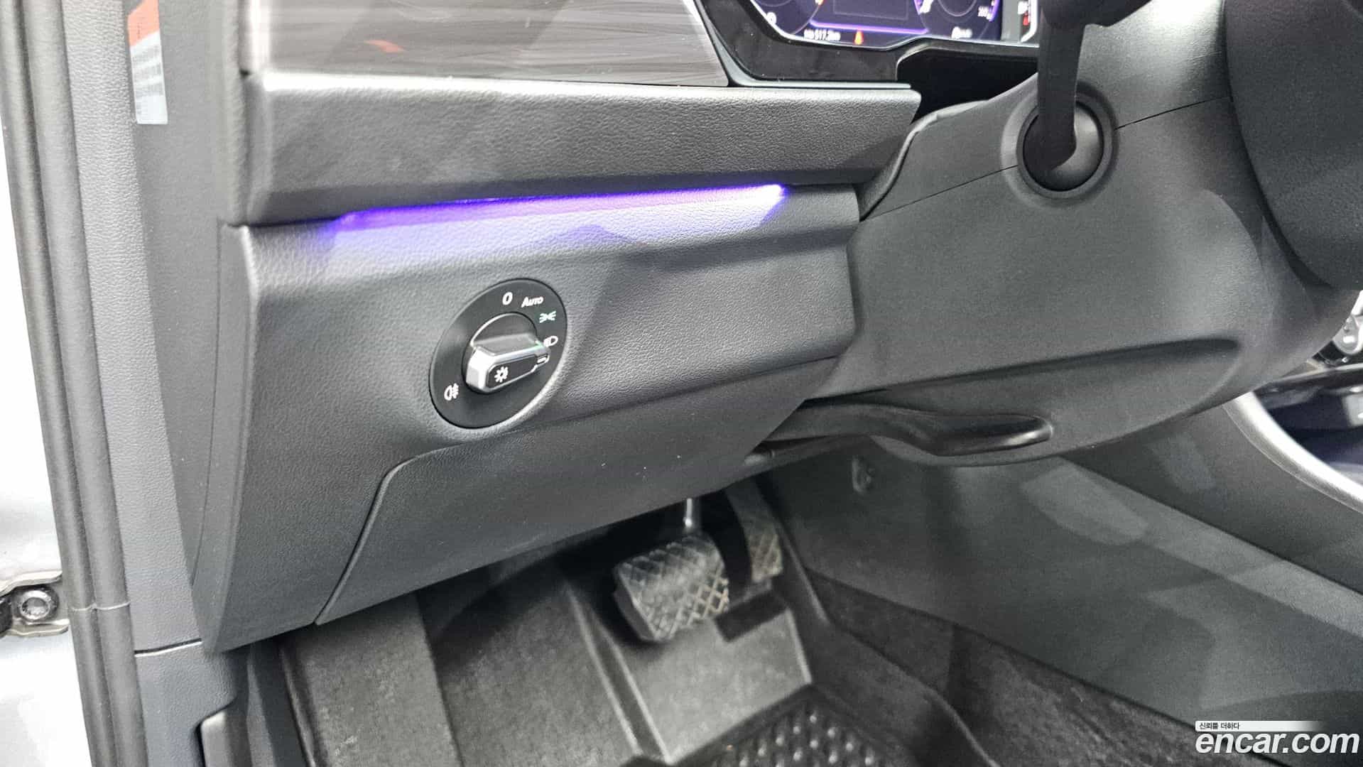 Jetta Volkswagen 2023.11-OPTION-041
