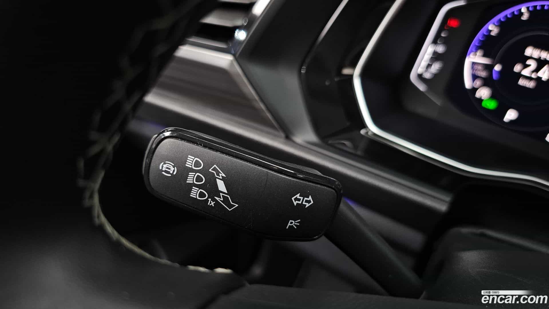 Jetta Volkswagen 2023.11-OPTION-047