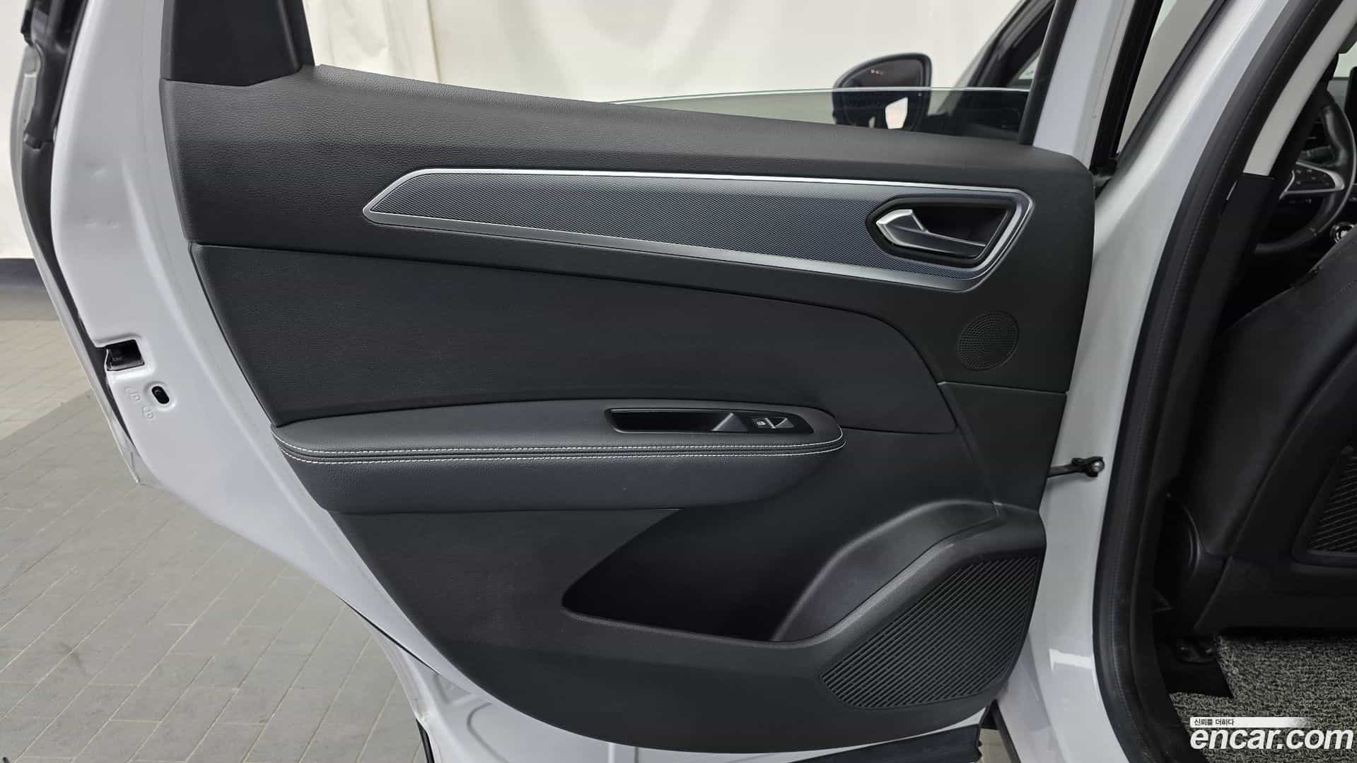 XM3 Renault Korea 2021.5-INNER-035