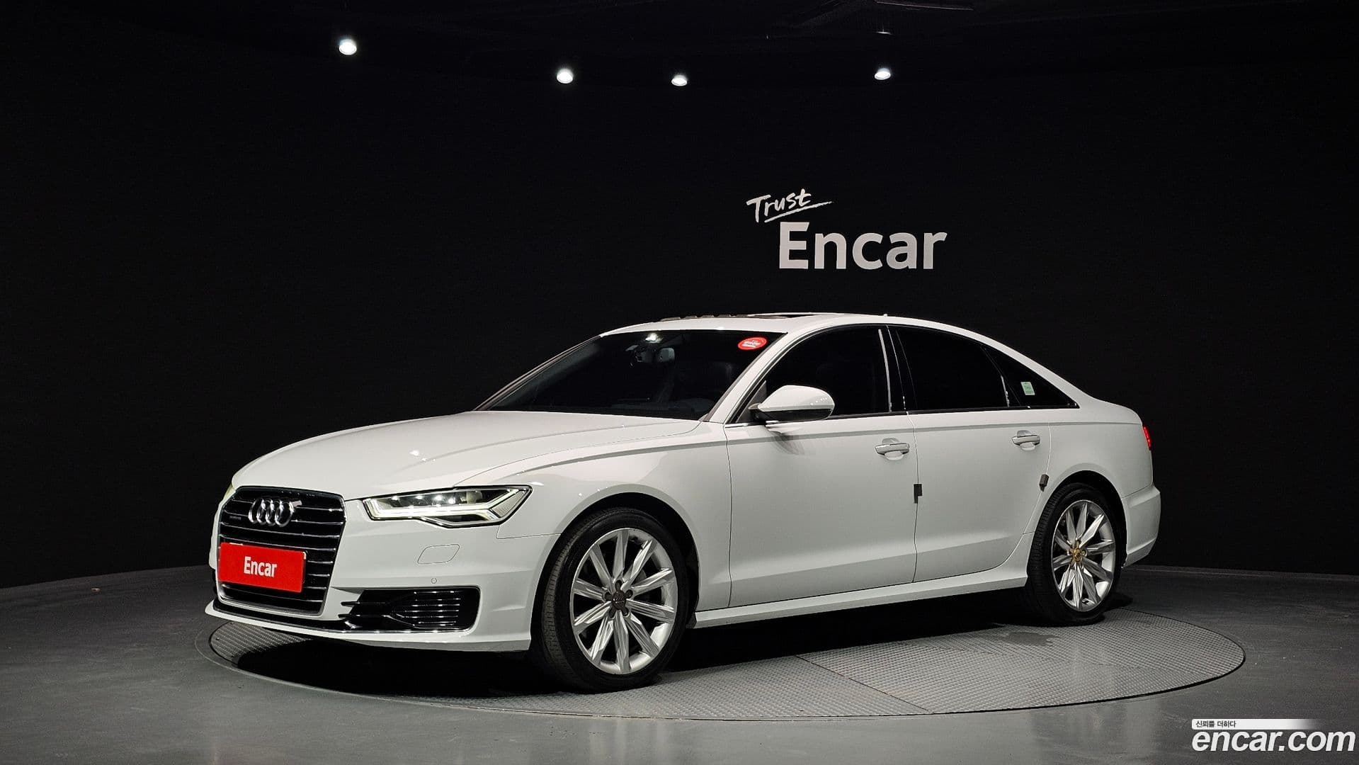 Main__Slider__Photo:A6 Audi 2015.10-0