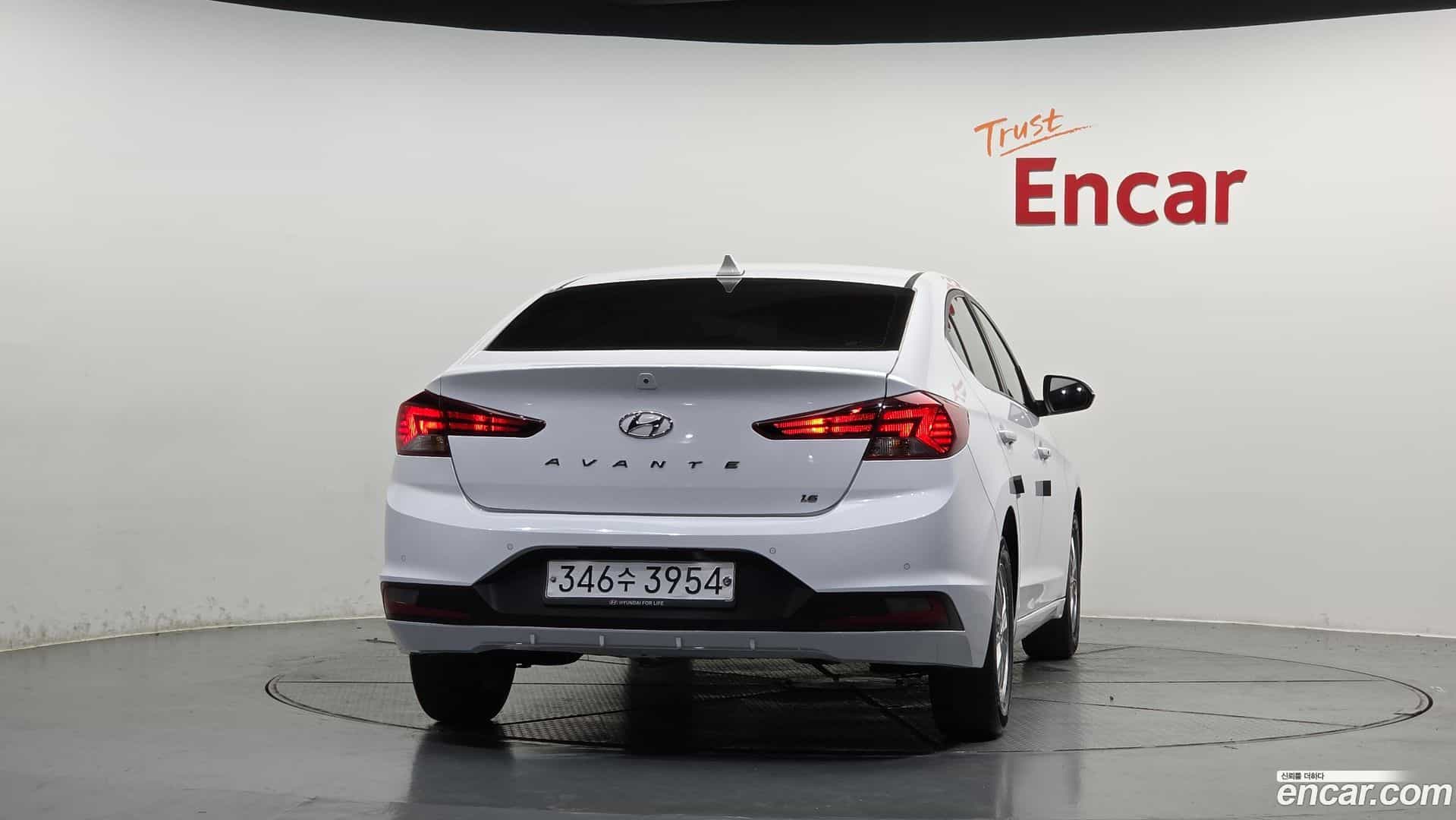 AVANTE Hyundai 2019.9-OUTER-004
