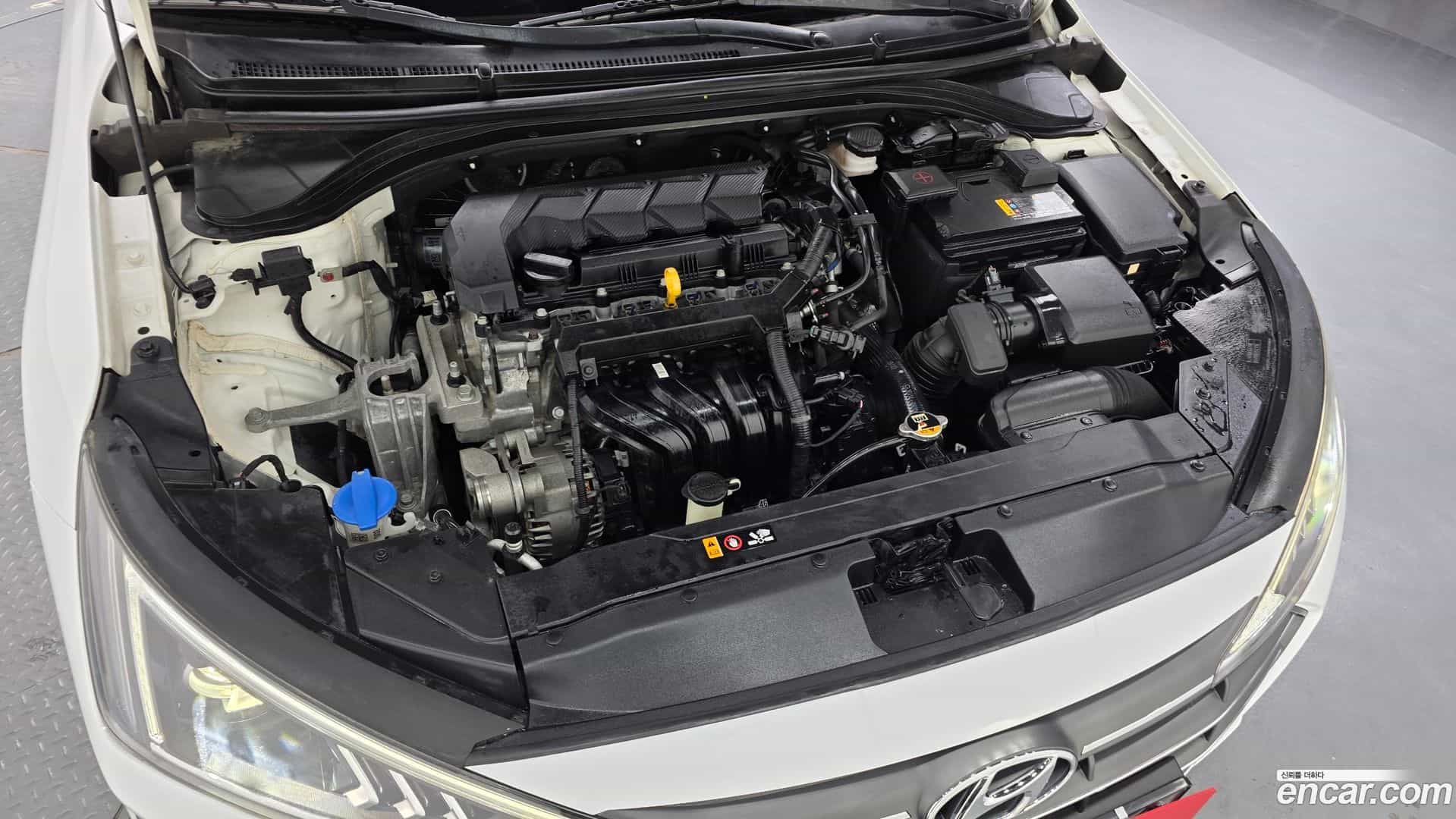 AVANTE Hyundai 2019.9-OUTER-006
