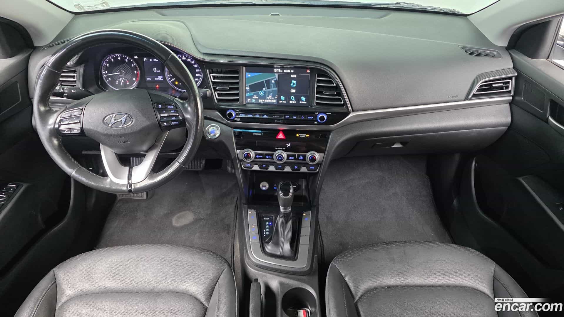 AVANTE Hyundai 2019.9-INNER-007